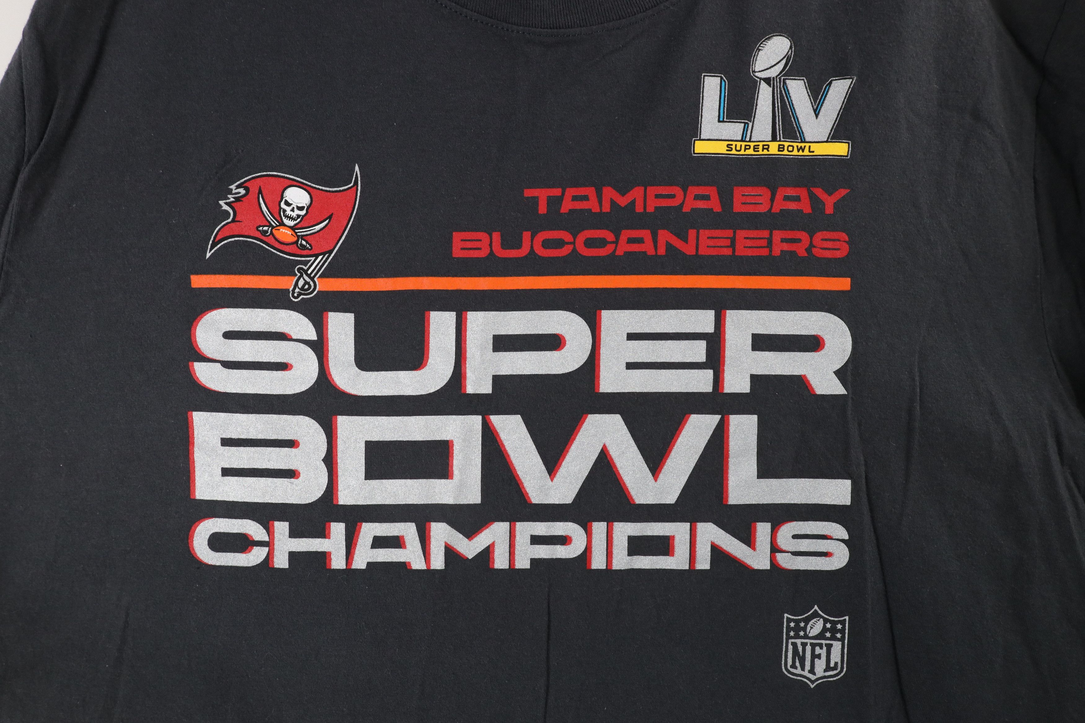 Nike × Vintage Nike Bowl LIV Champions Tampa Bay Buccaneers T-Shirt Gray Size US XXL / EU 58 / 5 - 5 Thumbnail