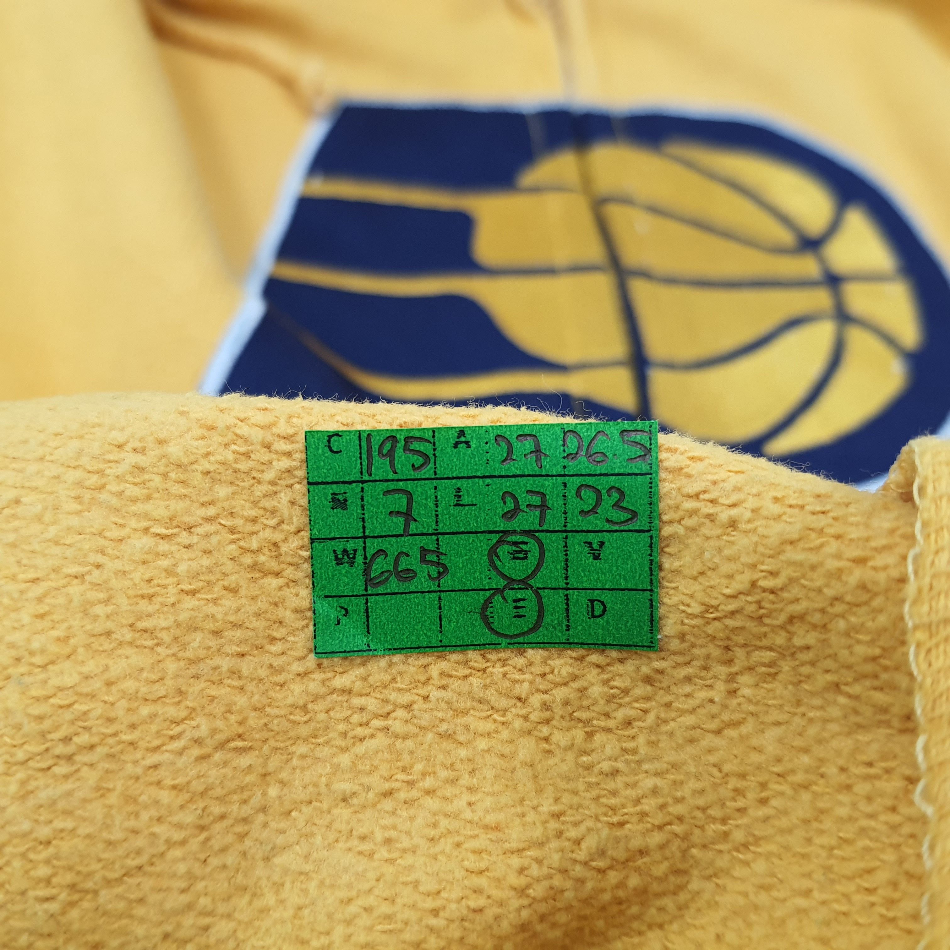 NBA × Vintage Vintage PACERS NBA Basketball Team Zipper Hoodie Size US XL / EU 56 / 4 - 7 Thumbnail