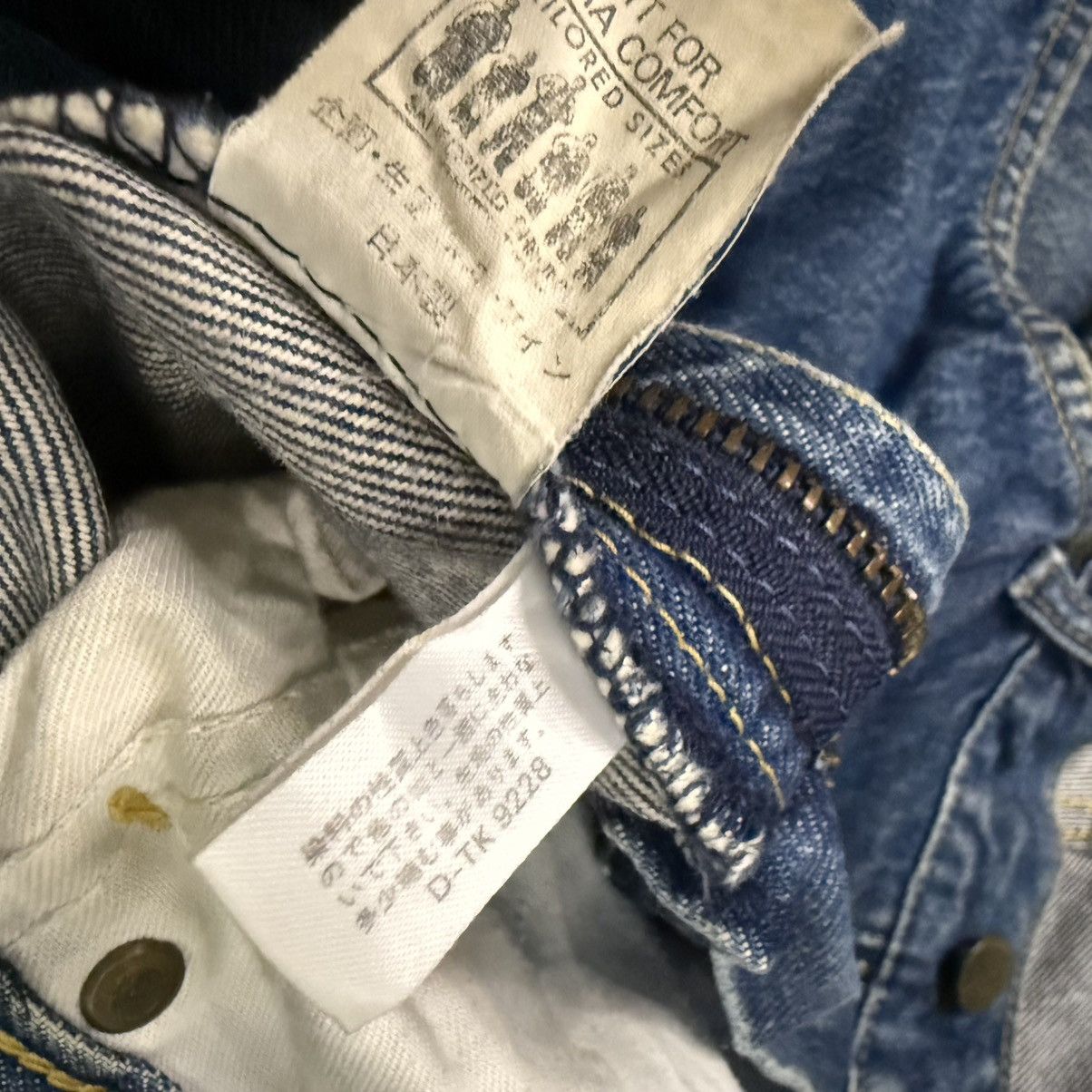 Denim & Co. 🔥🇯🇵 Vintage 90s Lee Distressed Faded Blue Wash Denim W32 Size US 32 / EU 48 - 14 Thumbnail