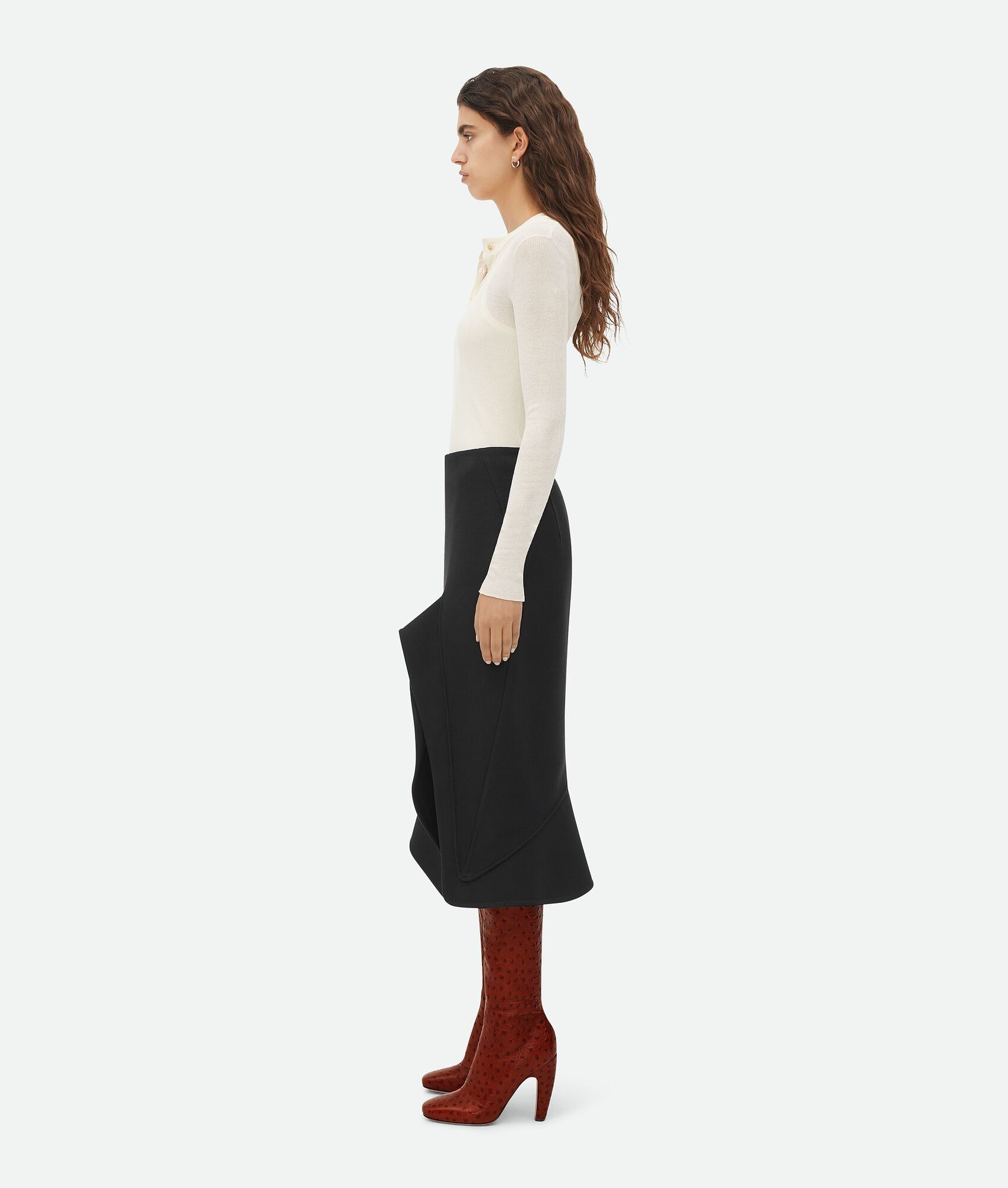 Bottega Veneta o1bcso1str0425 Structured Cotton Midi Skirt in Black Size 26" / US 2 / IT 38 - 2 Thumbnail