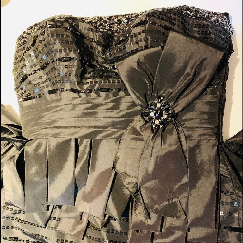Other Tony Bowls bridesmaid black gorgeous dress size 4 Size S / US 4 / IT 40 - 2 Thumbnail