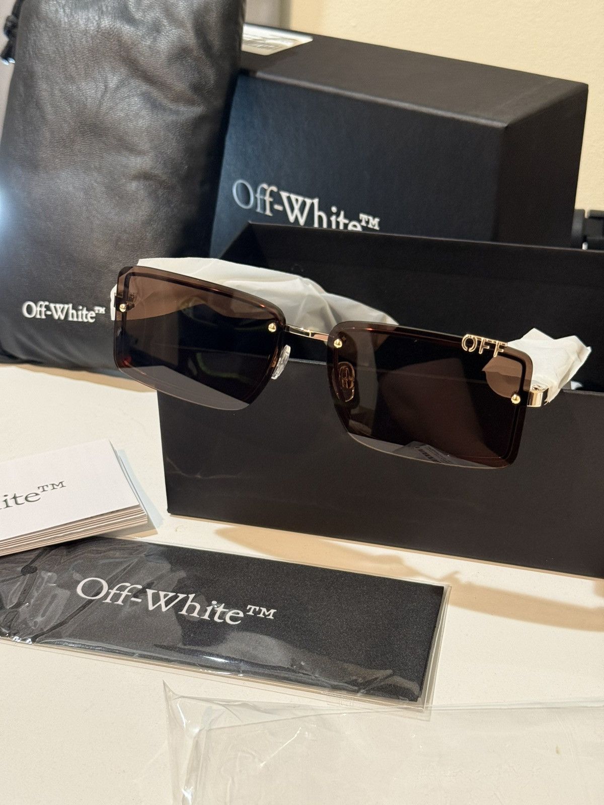 Off-White OFF-WHITE Full Lense Sunglasses TAMPA with Logo Detail Size ONE SIZE - 2 Thumbnail