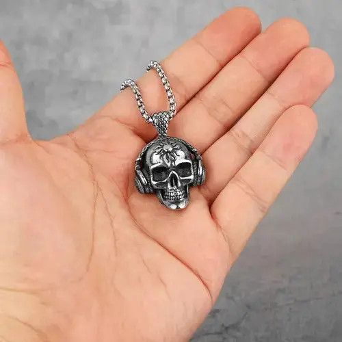 Handmade × Jewelry × Vintage Death Roock Headphone Skull Necklaces Size ONE SIZE - 3 Thumbnail