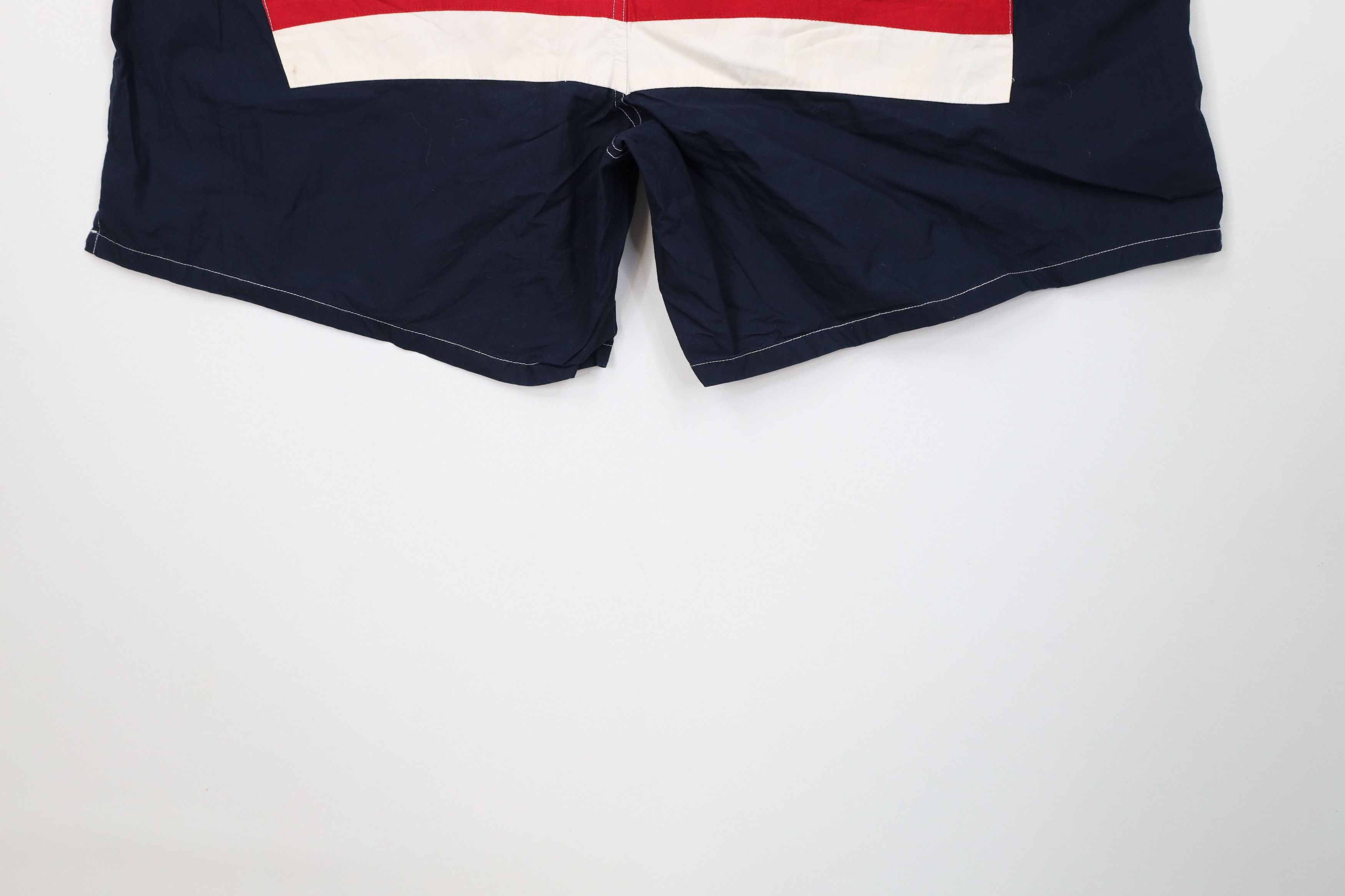 Tommy Hilfiger Vintage 90s Tommy Hilfiger Flag International Games Shorts Size US 32 / EU 48 - 13 Thumbnail