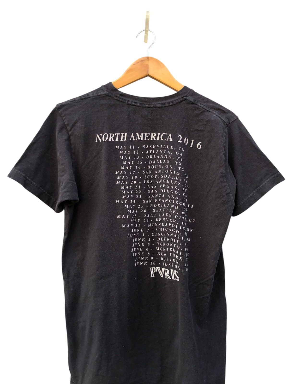 Band Tees Vintage PVRIS North America 2016 Tour Tee Size US M / EU 48-50 / 2 - 8 Thumbnail