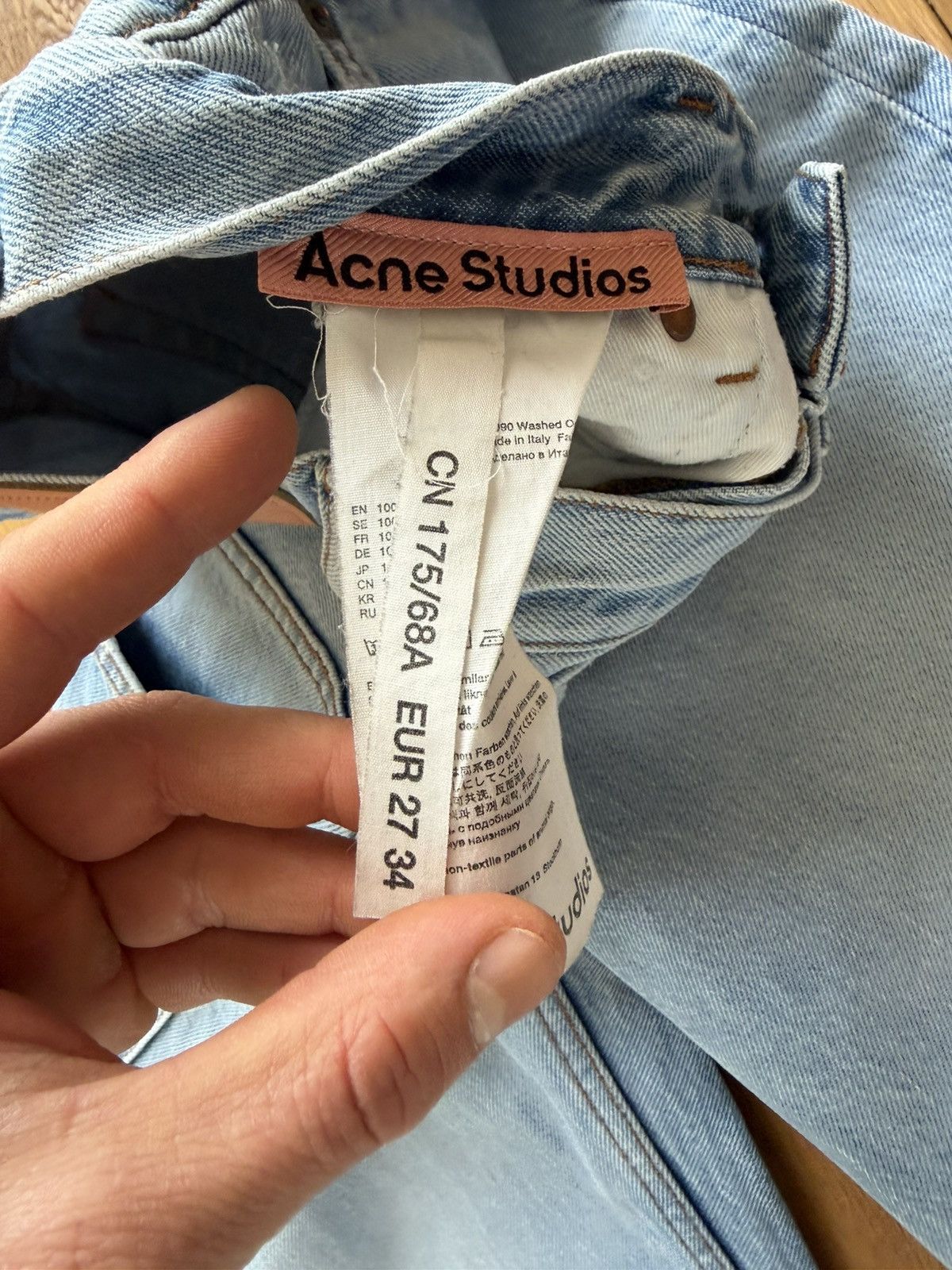 Acne Studios Acne Studios 1990 washed distressed blue denim jeans Size US 27 - 8 Thumbnail
