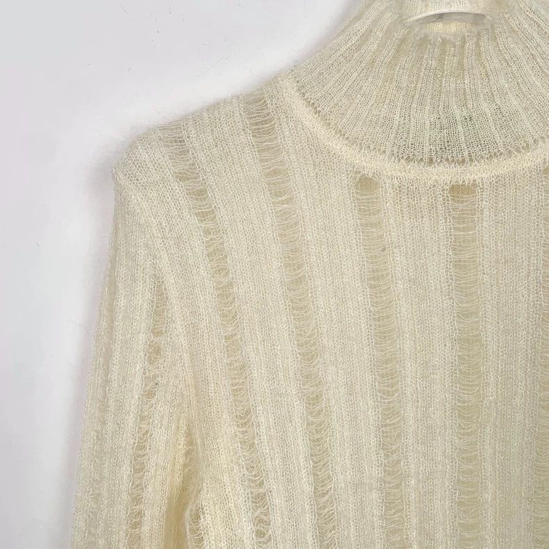 Fendi FENDI Beige Openwork Mohair Collar Long Sleeve Sweater Size XS / US 0-2 / IT 36-38 - 3 Thumbnail