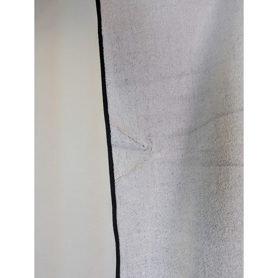 Amiri o1rshd1 Q:5 / Size: OS / Small Logo Towel in Black/White Size ONE SIZE - 12 Thumbnail