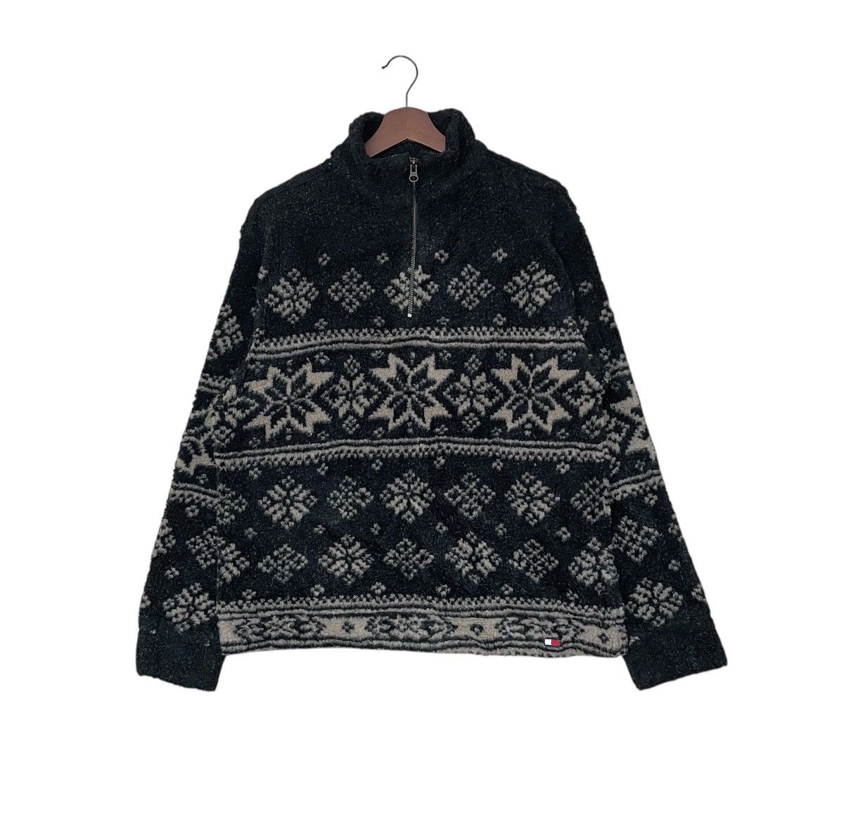 Tommy Hilfiger × Vintage Vintage Brand Tommy Hilfiger Navajo Half Zipper 1990s Size US S / EU 44-46 / 1 - 1 Thumbnail