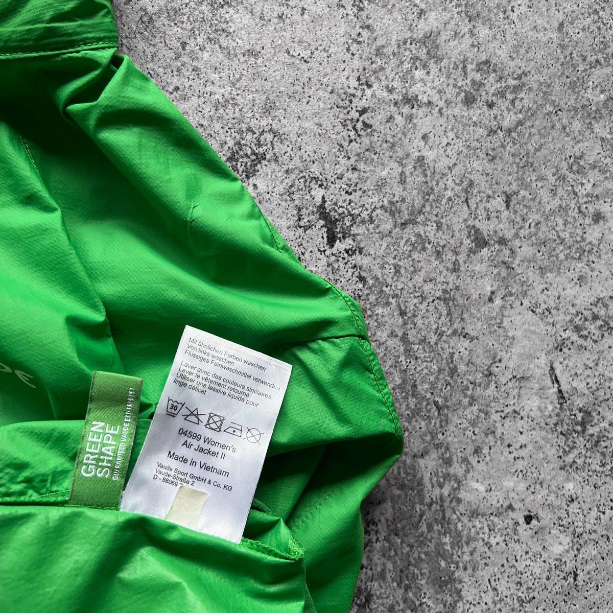 Designer Vaude Cycling Running Womens Full Zip Green Air Jacket II Size L / US 10 / IT 46 - 6 Thumbnail