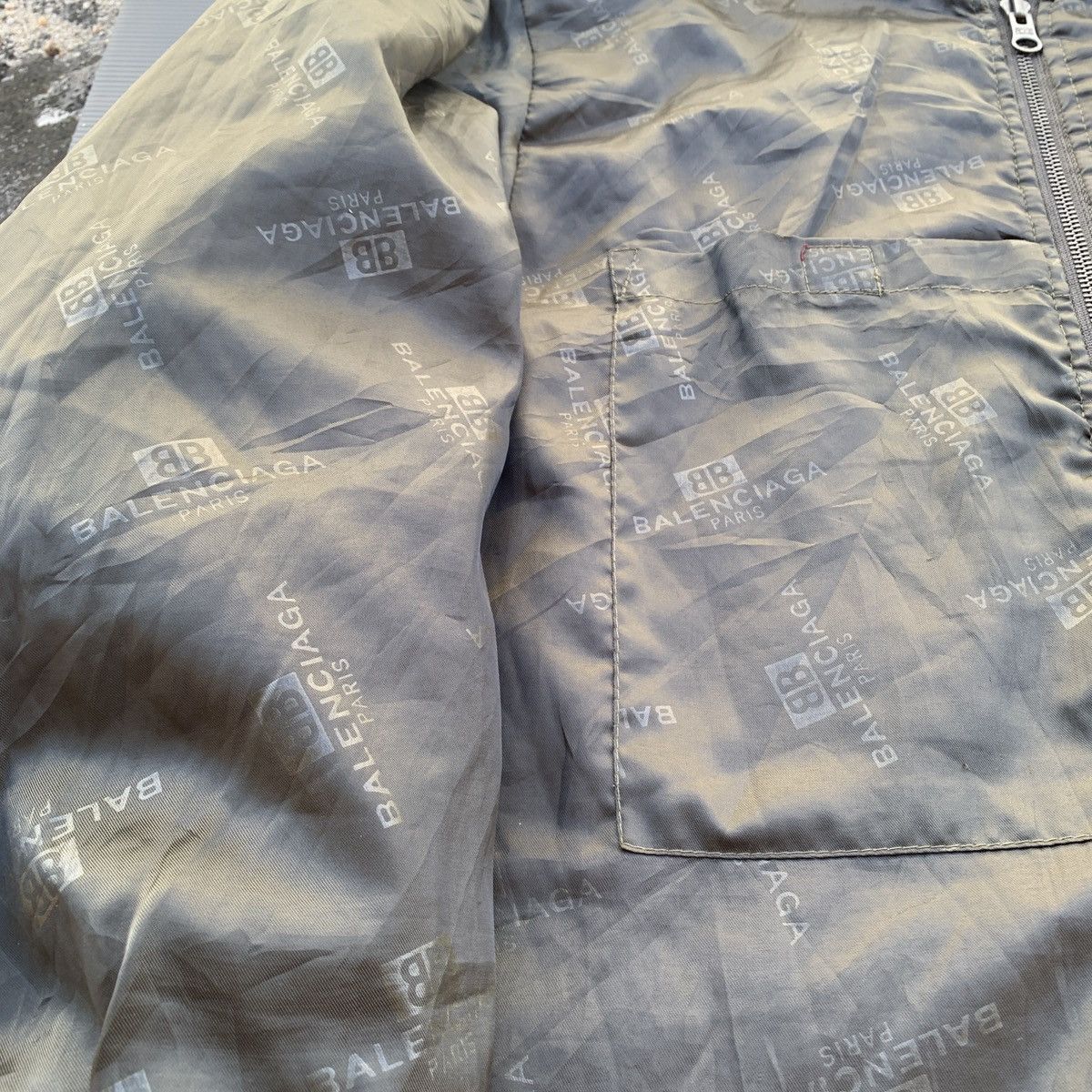 Balenciaga Balenciaga x vintage Size US L / EU 52-54 / 3 - 8 Thumbnail