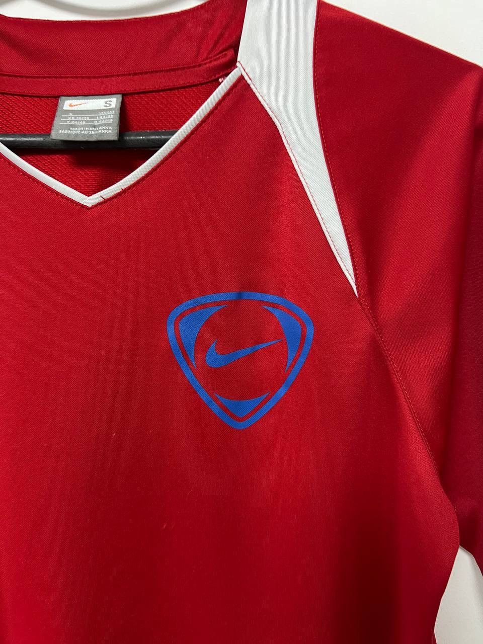 Nike Vintage 00s Nike Team Total 90 Jersey Training Red Mens sz S Size US S / EU 44-46 / 1 - 6 Thumbnail