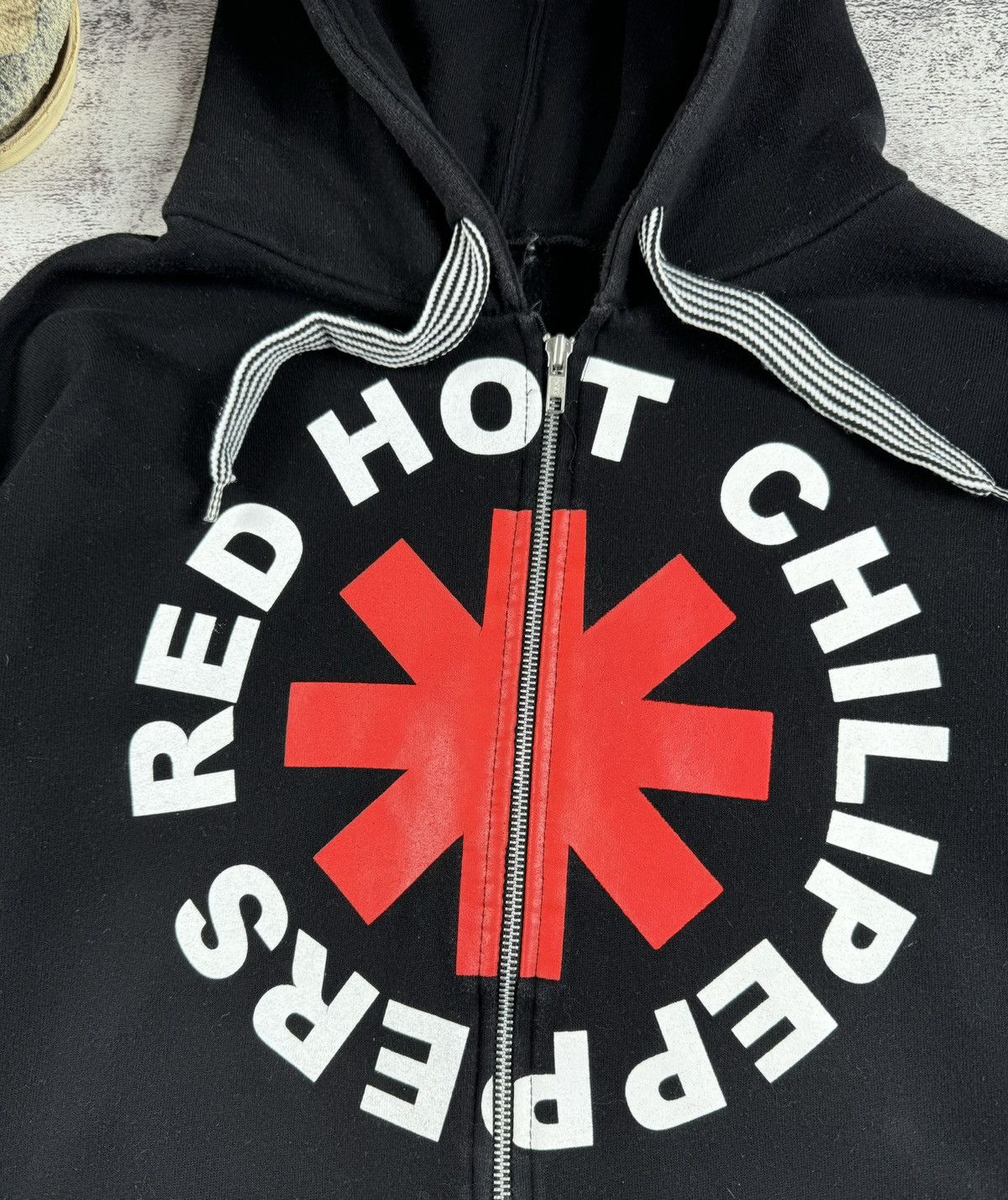 Band Tees 90S Red Hot Chili Peppers RHCP Rap Black GTS Tour Zip Hoodie Size US L / EU 52-54 / 3 - 6 Thumbnail