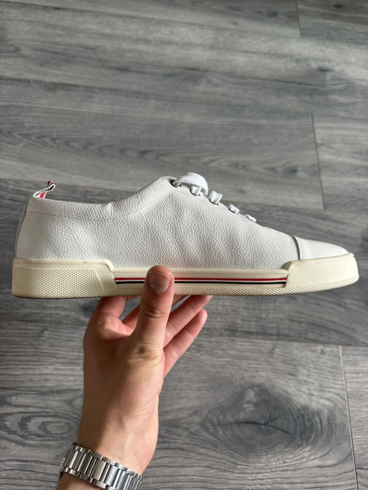 Thom Browne White Pebbled Leather Low-Top Sneakers Size US 7 / EU 40 - 11 Thumbnail