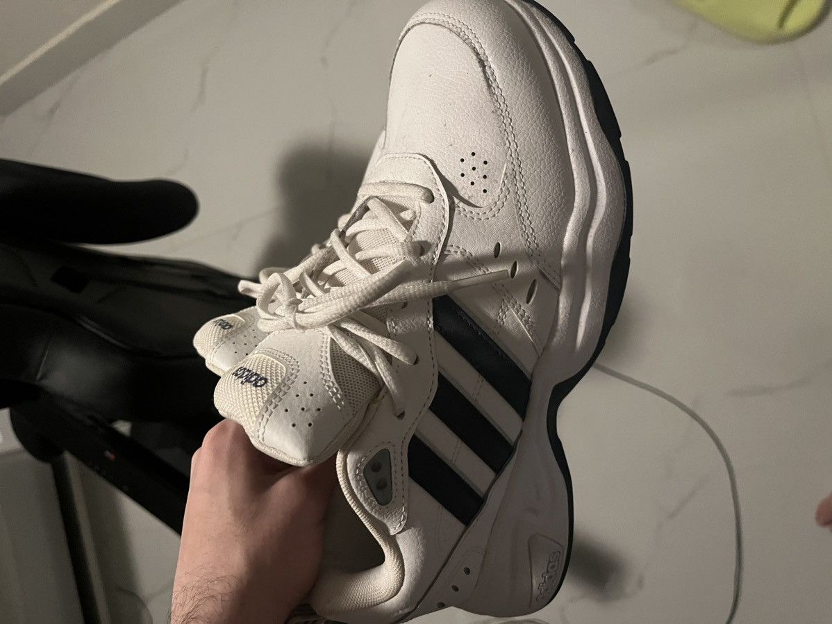 Adidas Adidas shoe Size US 9 / EU 42 - 2 Thumbnail