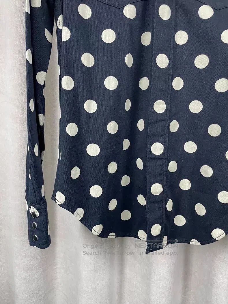 Saint Laurent Paris Saint Laurent Paris Cat Eye扣 Polka Dot Denim Shirt i Size US XS / EU 42 / 0 - 4 Thumbnail