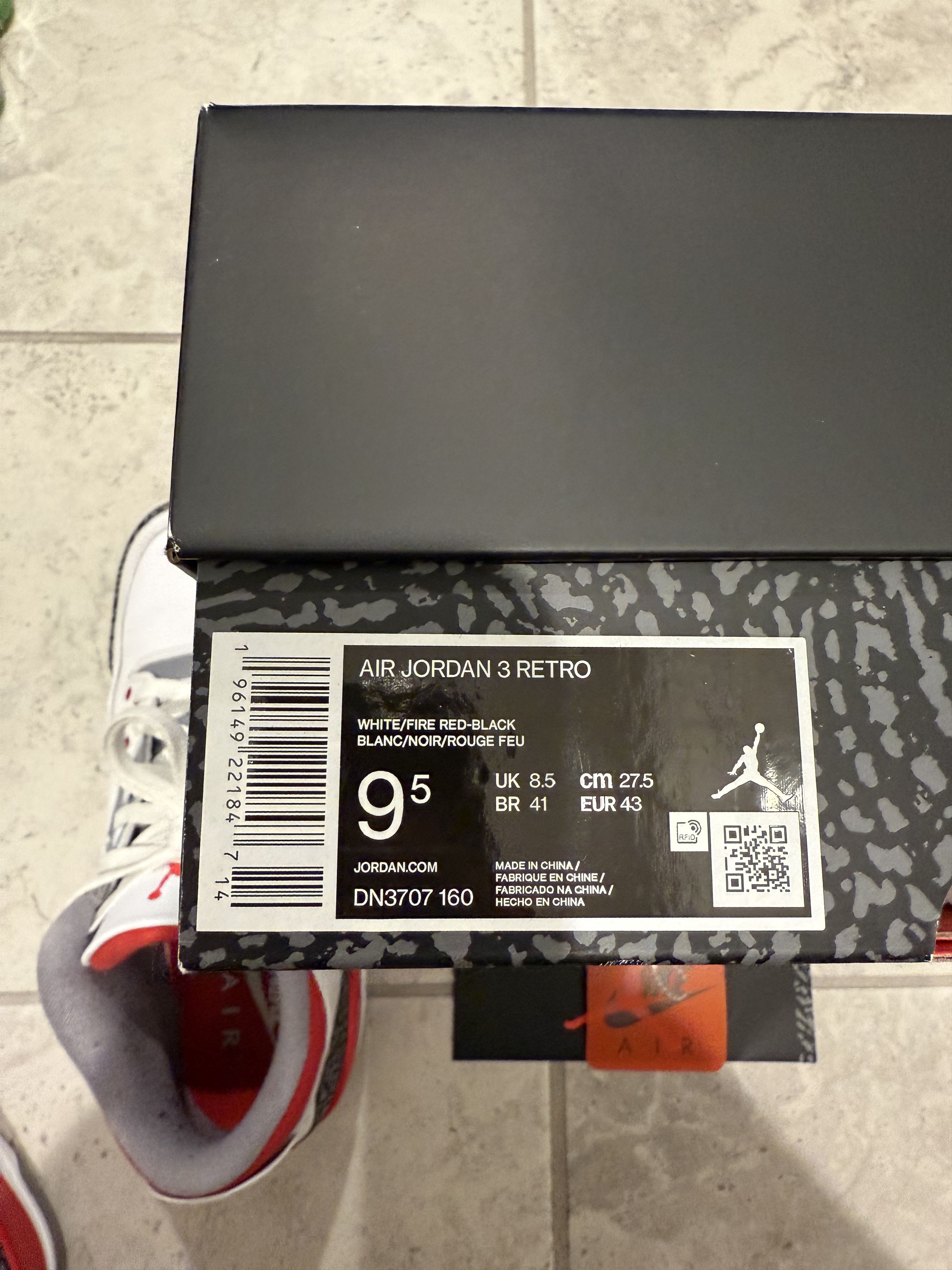 Jordan Brand Air Jordan 3 Retro Fire Red (2022) DN3707-160 US Men's 9.5 Size US 9.5 / EU 42-43 - 8 Thumbnail
