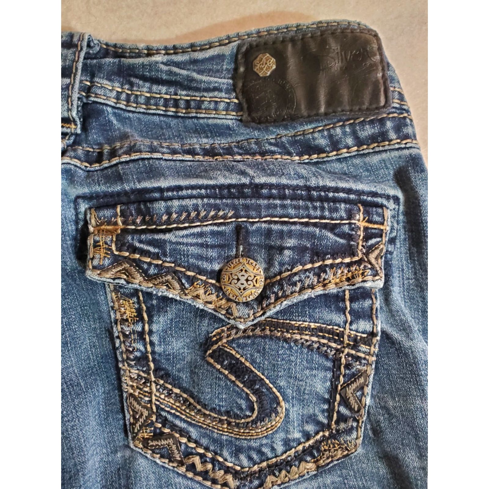 Silver Jeans Co. VINTAGE? No — Silver Jeans Suki Mid Rise Slim Boot Cut Super Stretch Denim Women's Sz W26xL33 Shirt Size 26" / US 2 / IT 38 - 8 Thumbnail