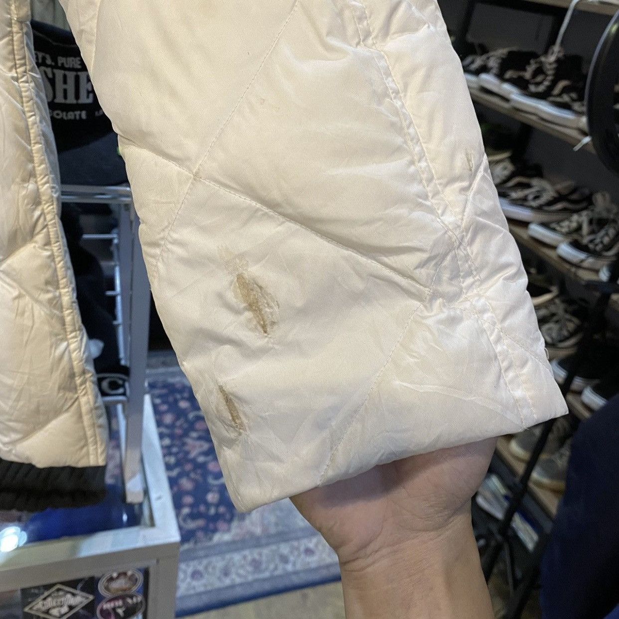 Burberry Burberry Brit White Diamond Quilted Jacket Classic Puffer Size US S / EU 44-46 / 1 - 12 Thumbnail