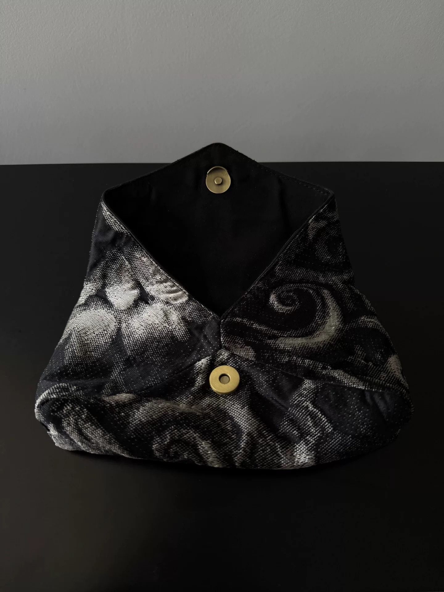 Dries Van Noten Dries Van Noten Embroidered Handheld Clutch Bag Size ONE SIZE - 1 Thumbnail