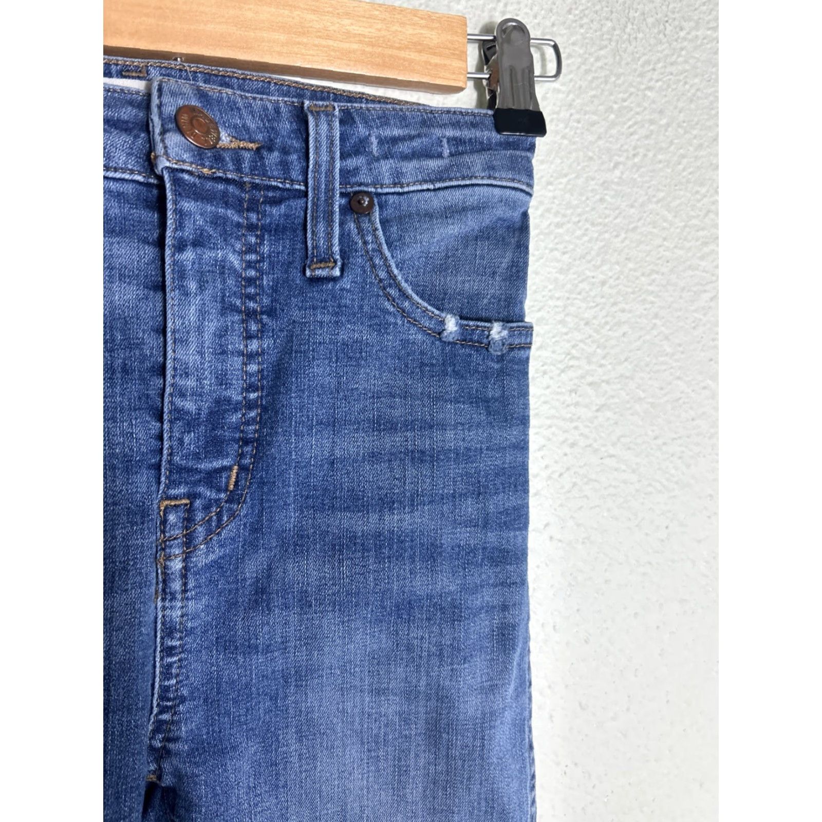 Madewell Madewell Curvy High Rise Skinny Jeans Size 23x28 Medium Wash Raw Hem Women Jeans Size 40" / US 18 - 5 Thumbnail