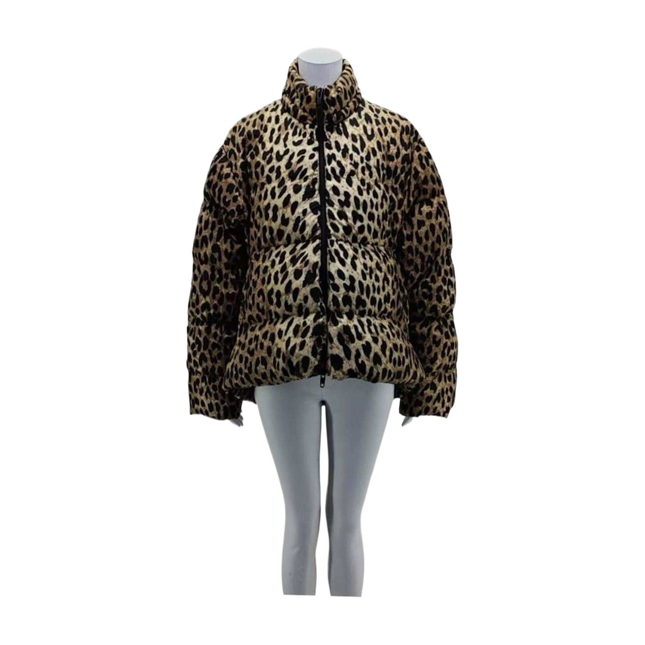 Balenciaga Balenciaga Leopard Print Puffer Jacket Size 36 Size XS / US 0-2 / IT 36-38 - 1 Thumbnail