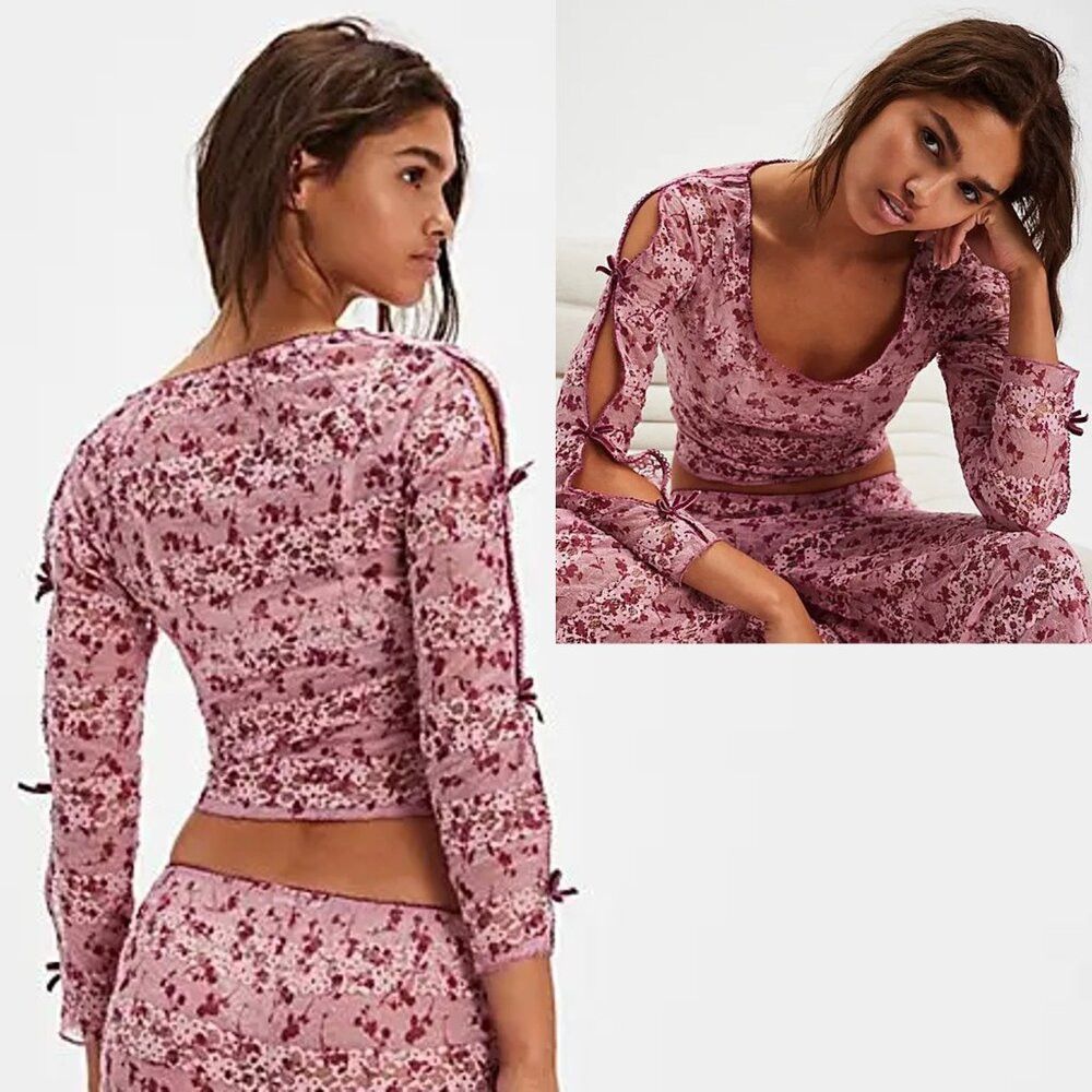 Free People NWT New Free People Winter Wonderland Dahlia Combo Top Only Size S / US 4 / IT 40 - 2 Thumbnail