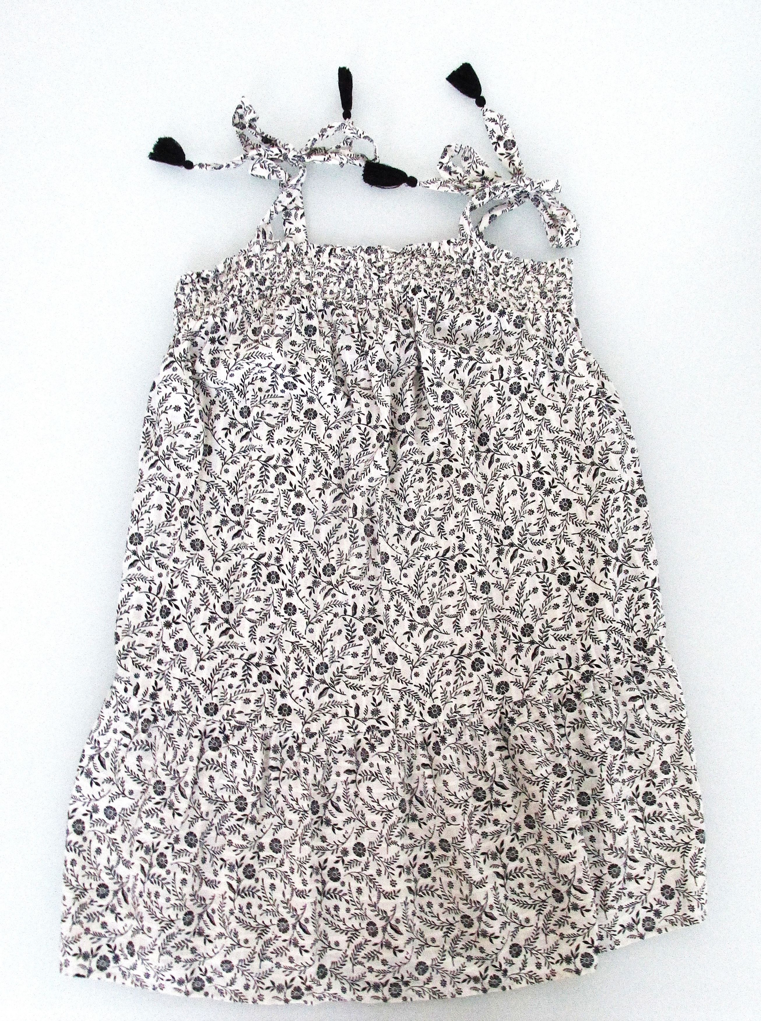 Old Navy Old Navy Women's Off The Shoulder Dress Size Medium Size M / US 6-8 / IT 42-44 - 1 Thumbnail
