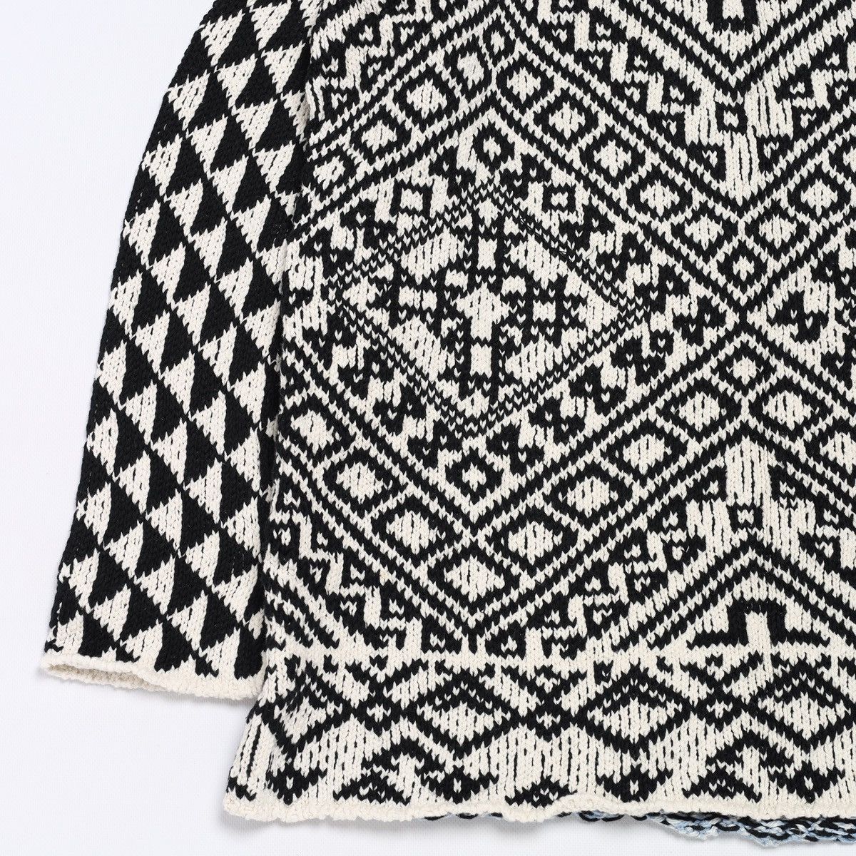 Acne Studios Acne Studios Rhia Jacquard Aztec Sweater knit Size XL / US 12-14 / IT 48-50 - 2 Thumbnail