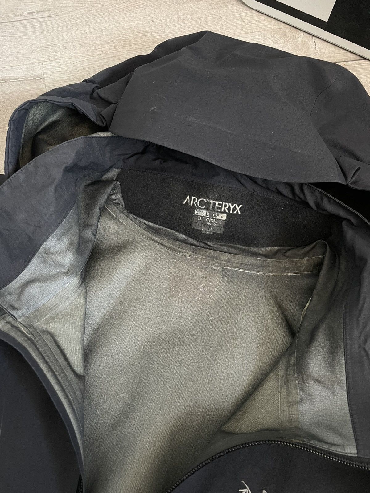 Arc'teryx Arc’teryx Theta AR GoreTex Pro Shell Jacket Vintage XCR Size US L / EU 52-54 / 3 - 10 Thumbnail