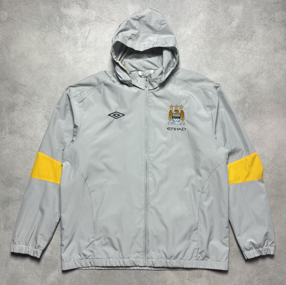 Umbro Manchester City 2010 2011 Football Soccer Track Jacket Umbro Size US XL / EU 56 / 4 - 1 Thumbnail