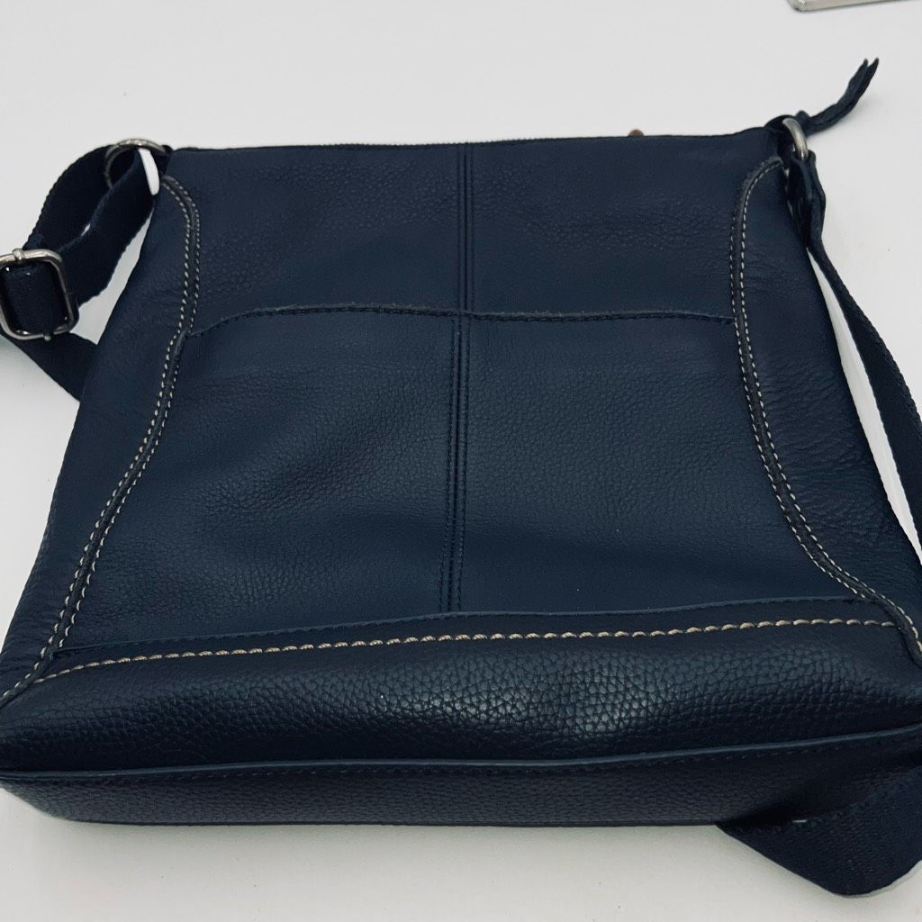 Other The Sak Vintage Navy Blue Soft Leather Crossbody Size ONE SIZE - 15 Thumbnail