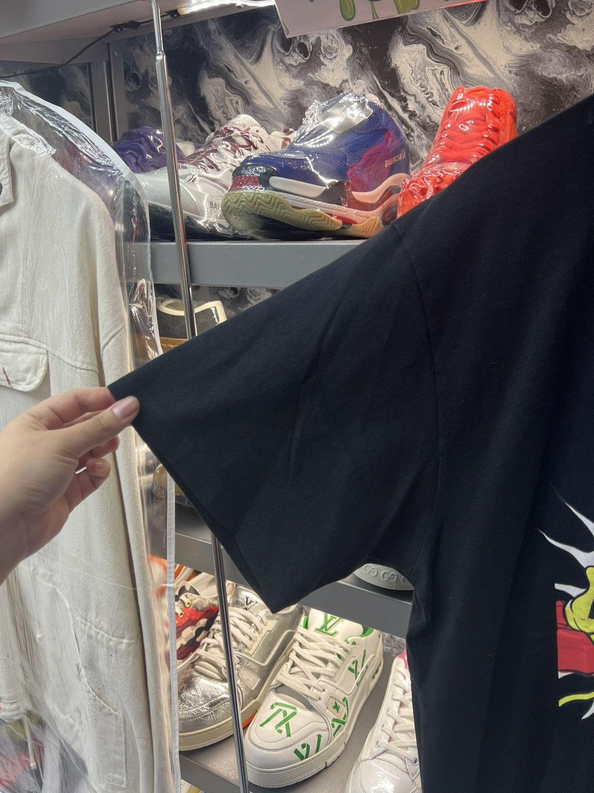 Gucci Gucci x Disney Donald Duck Size US M / EU 48-50 / 2 - 4 Thumbnail