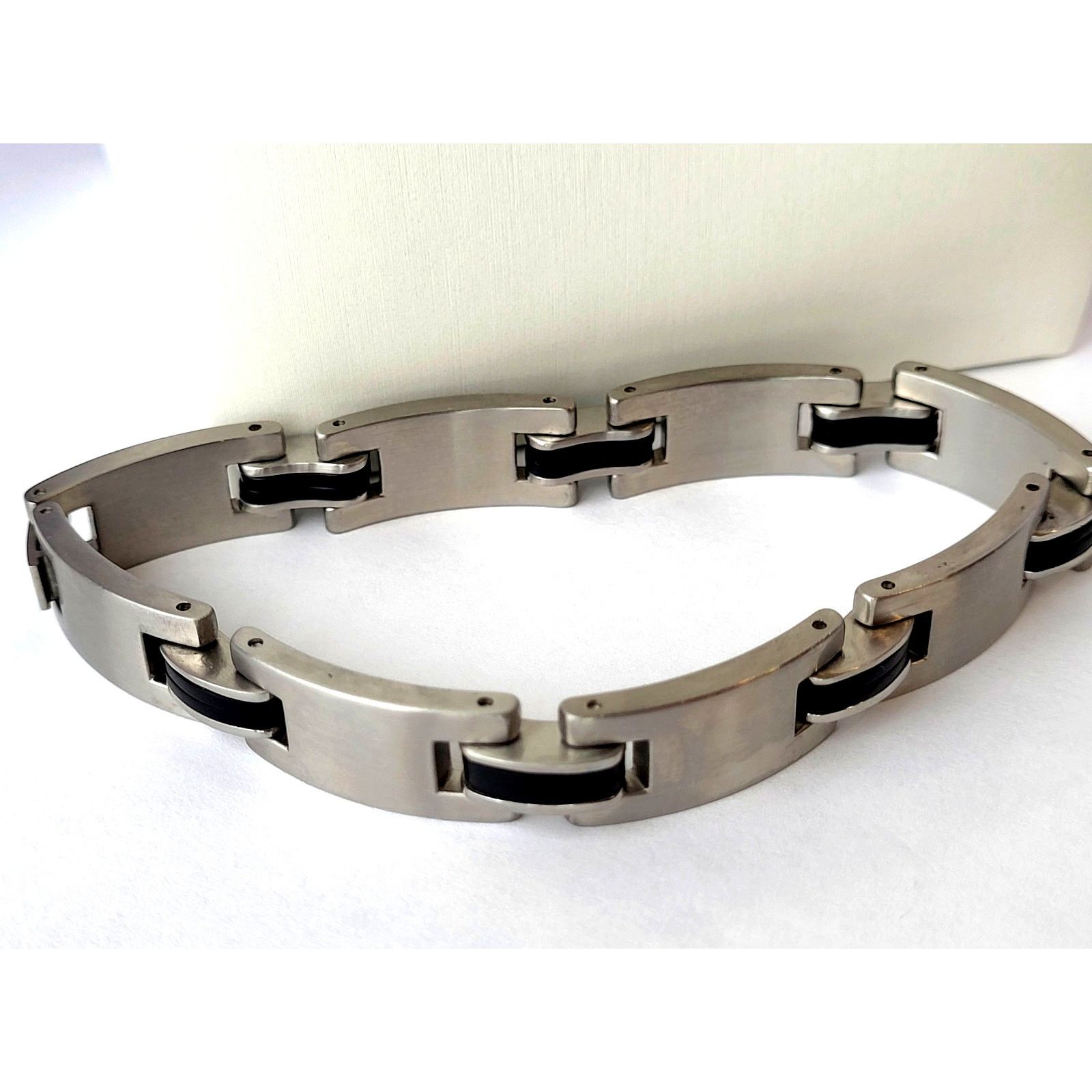 Other T&T TT Stainless Mens Heavy Chain Bracelet USA No Customs Size 34 - 2 Thumbnail