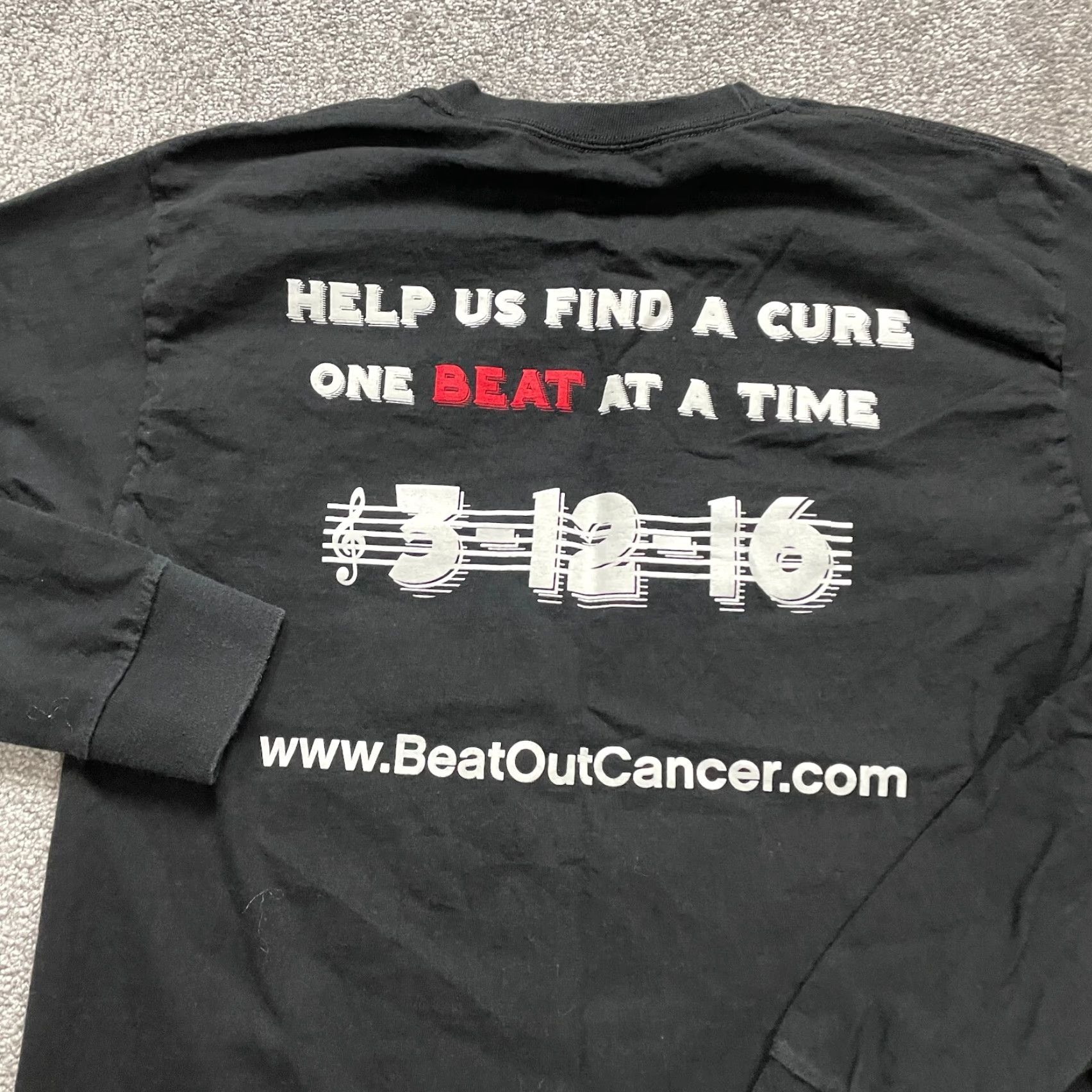 Hanes Hanes TAGLESS Long Sleeve Tee Unisex M Black Graphic Cancer Awareness Shirt Vintage: No Size US M / EU 48-50 / 2 - 6 Thumbnail