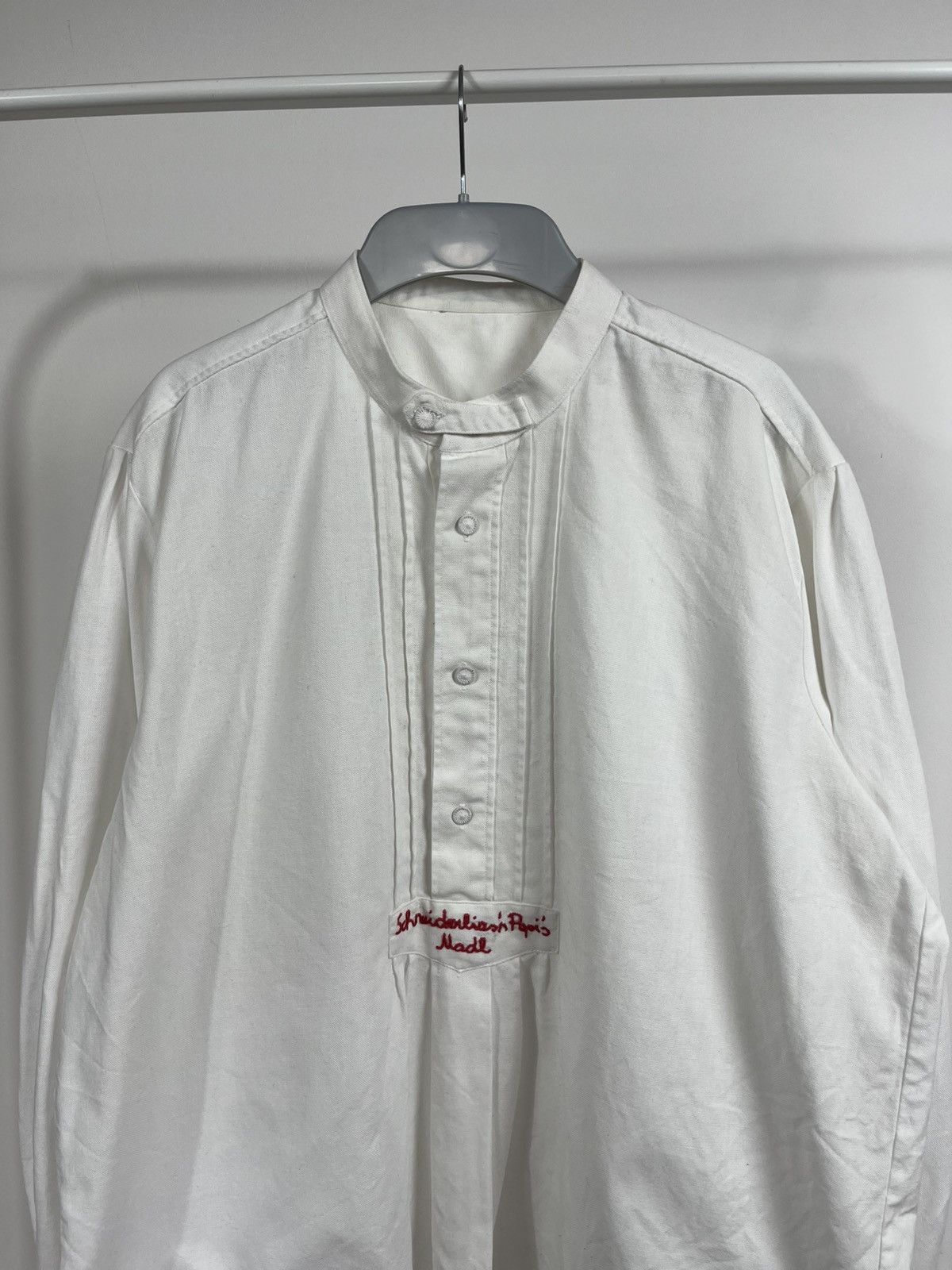Vintage Vintage White Pleated Band Collar Shirt Paris Embroidery Size US L / EU 52-54 / 3 - 2 Thumbnail