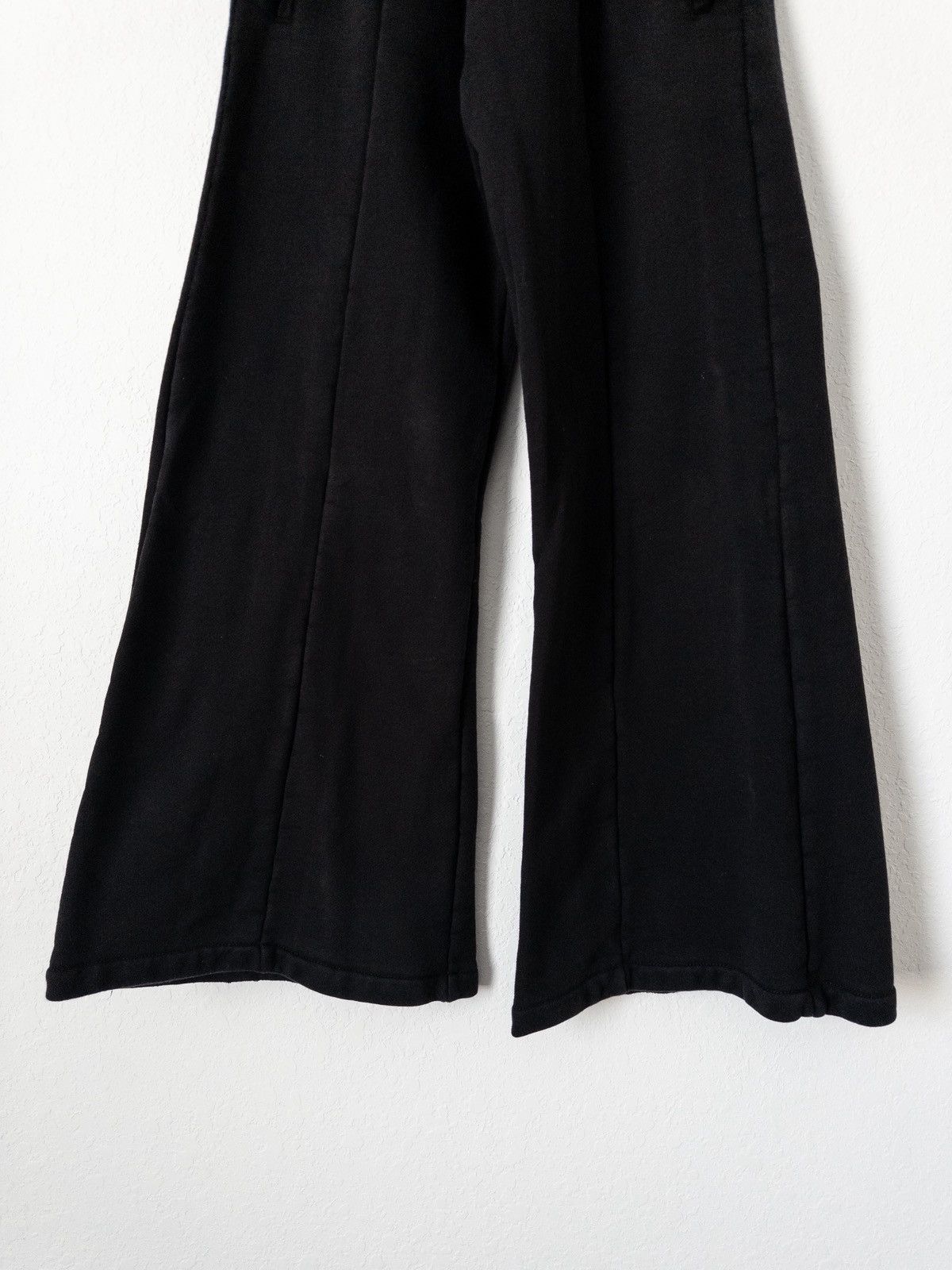 Amiri Amiri Wide Flare Sweatpant Size US 30 / EU 46 - 3 Thumbnail