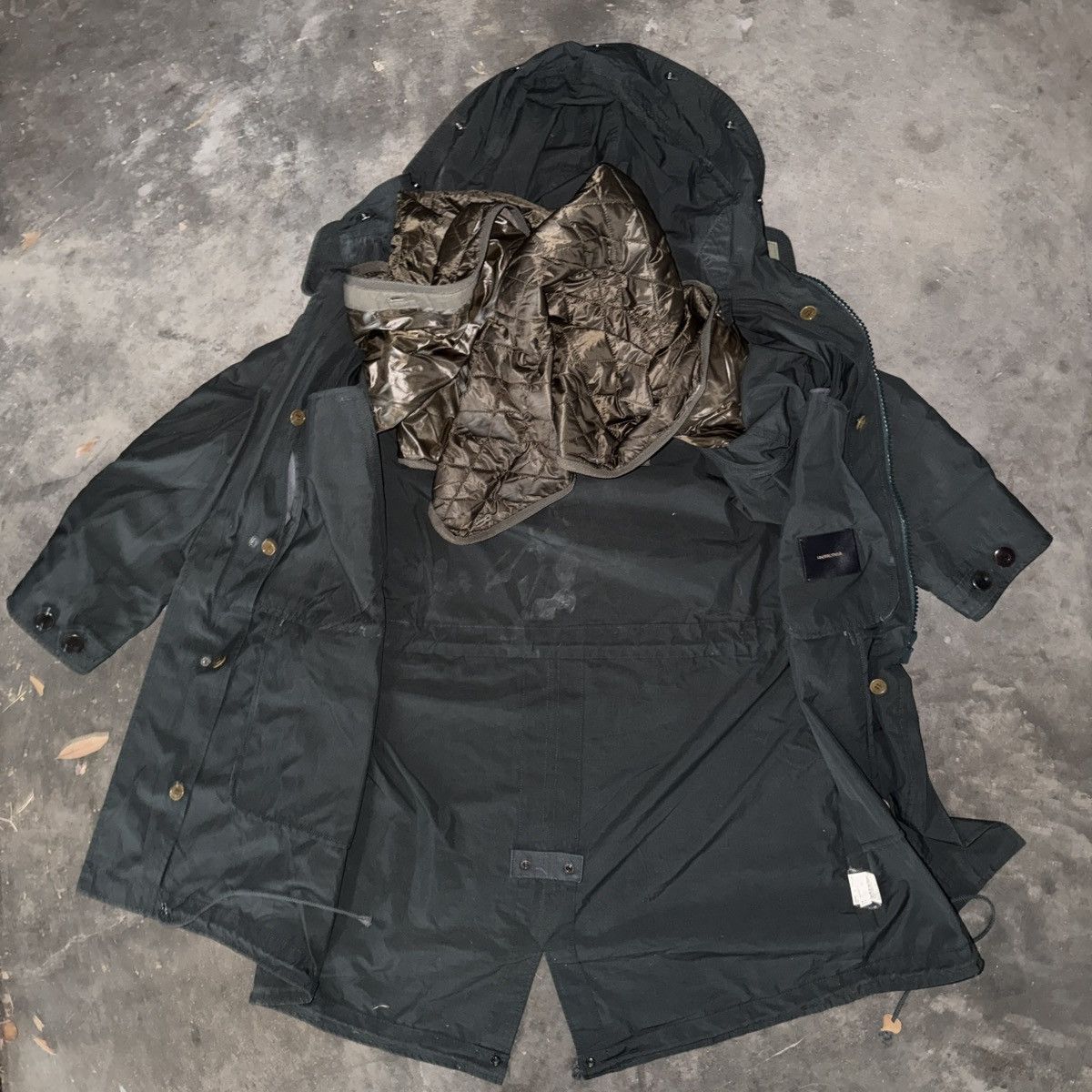 Undercover Undercover AW15 Slash Magazine Modular Fur Parka Size US M / EU 48-50 / 2 - 8 Thumbnail