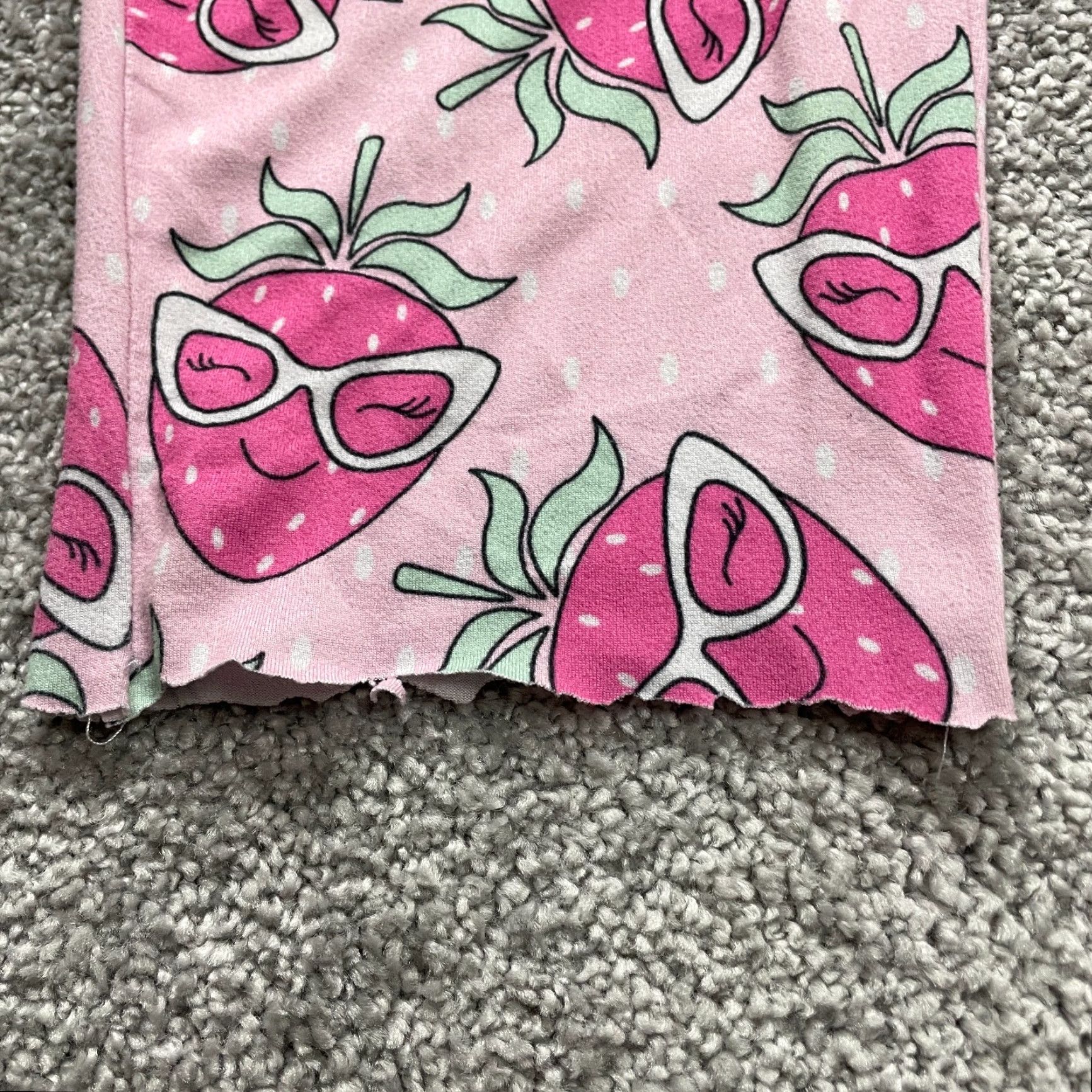 Vintage Briefly Stated Pajama Pants Women Medium Pink Strawberry Elastic Waist Sleep Shorts? Size 32" / US 10 / IT 46 - 5 Thumbnail