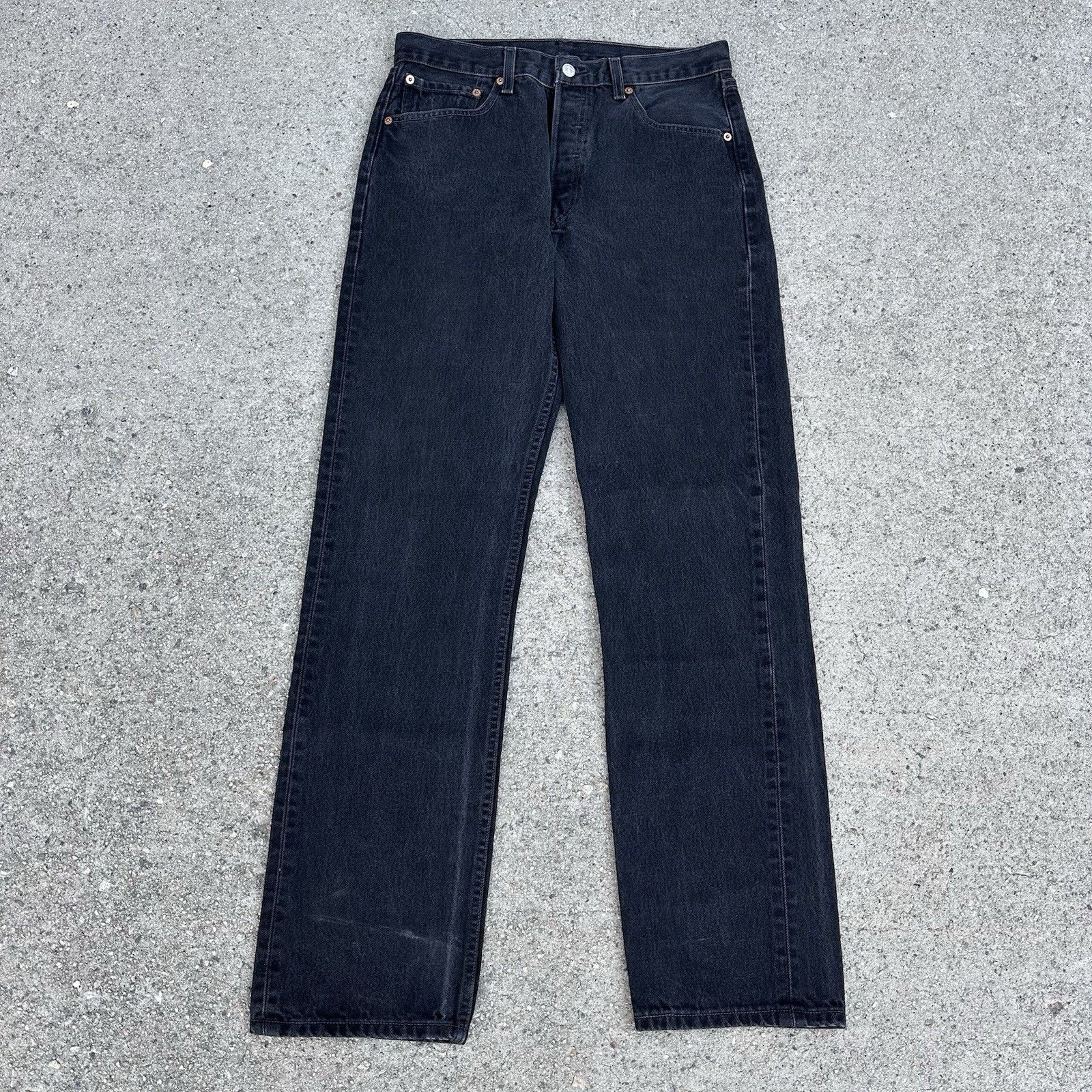 Edifice Japan × Levi's Levi's x Edifice Black 501 Anniversary