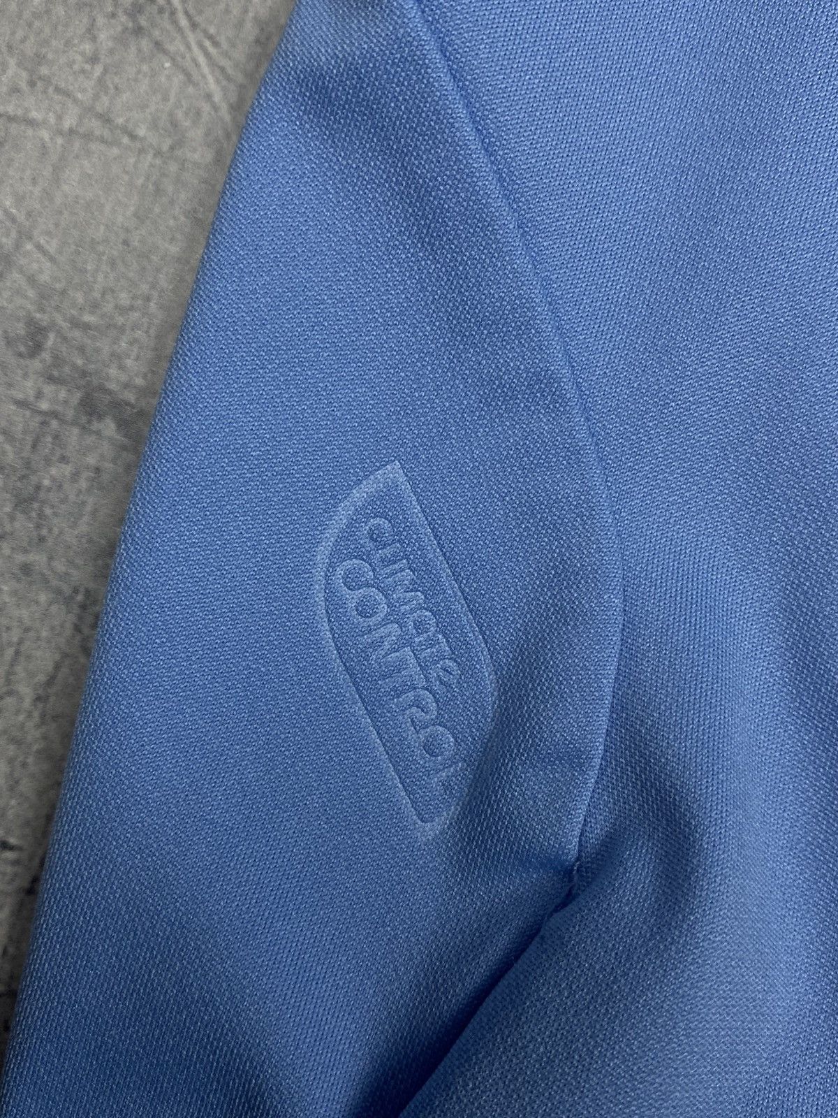 Umbro England 2008–10 Goalkeeper Umbro Jersey – Size XL Size US XL / EU 56 / 4 - 11 Thumbnail