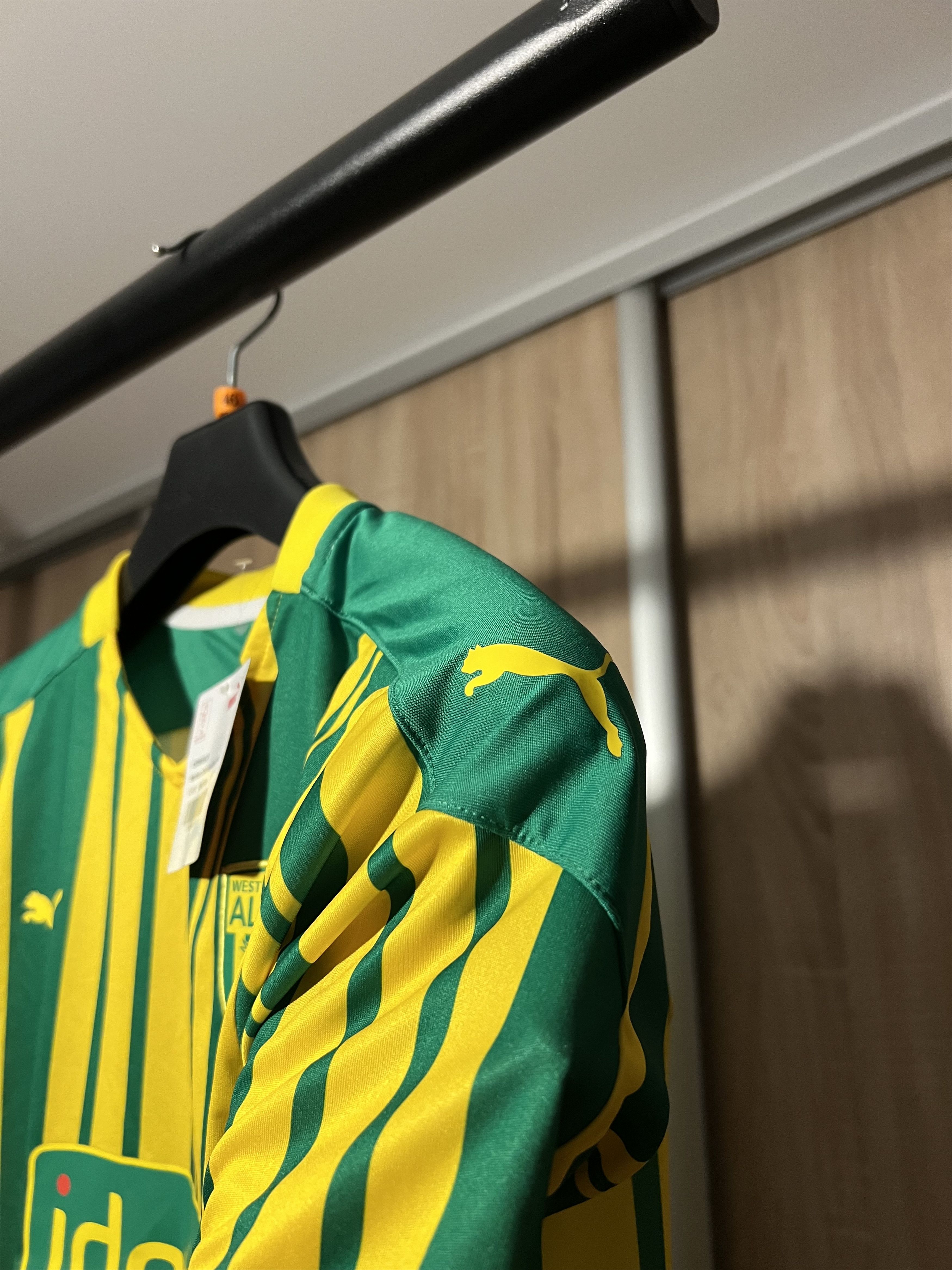 Puma × Vintage West Bromwich Albion jersey 2018 2019 Size US S / EU 44-46 / 1 - 4 Thumbnail