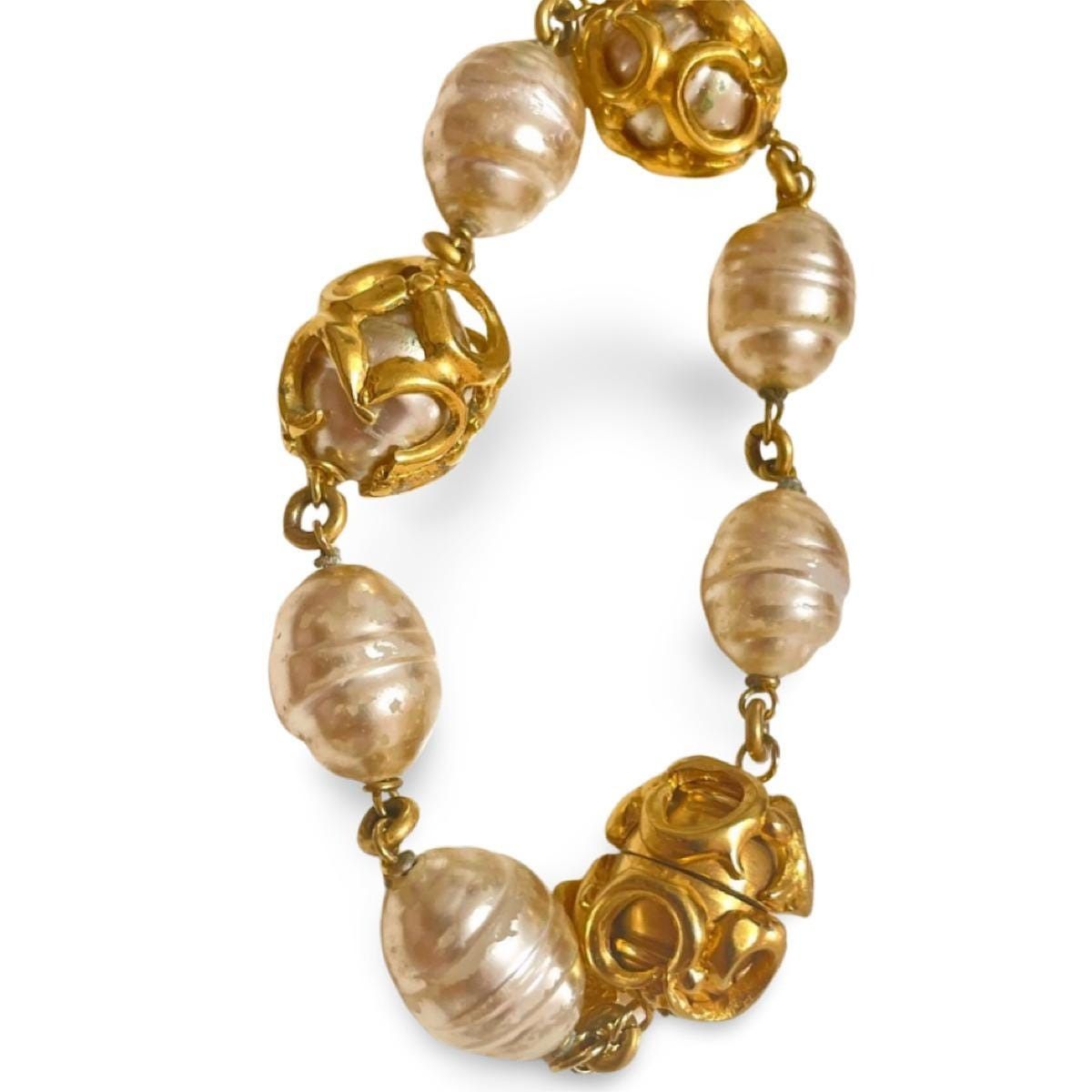 Salvatore Ferragamo Vintage Salvatore Ferragamo bracelet with faux pearls Size ONE SIZE - 2 Thumbnail