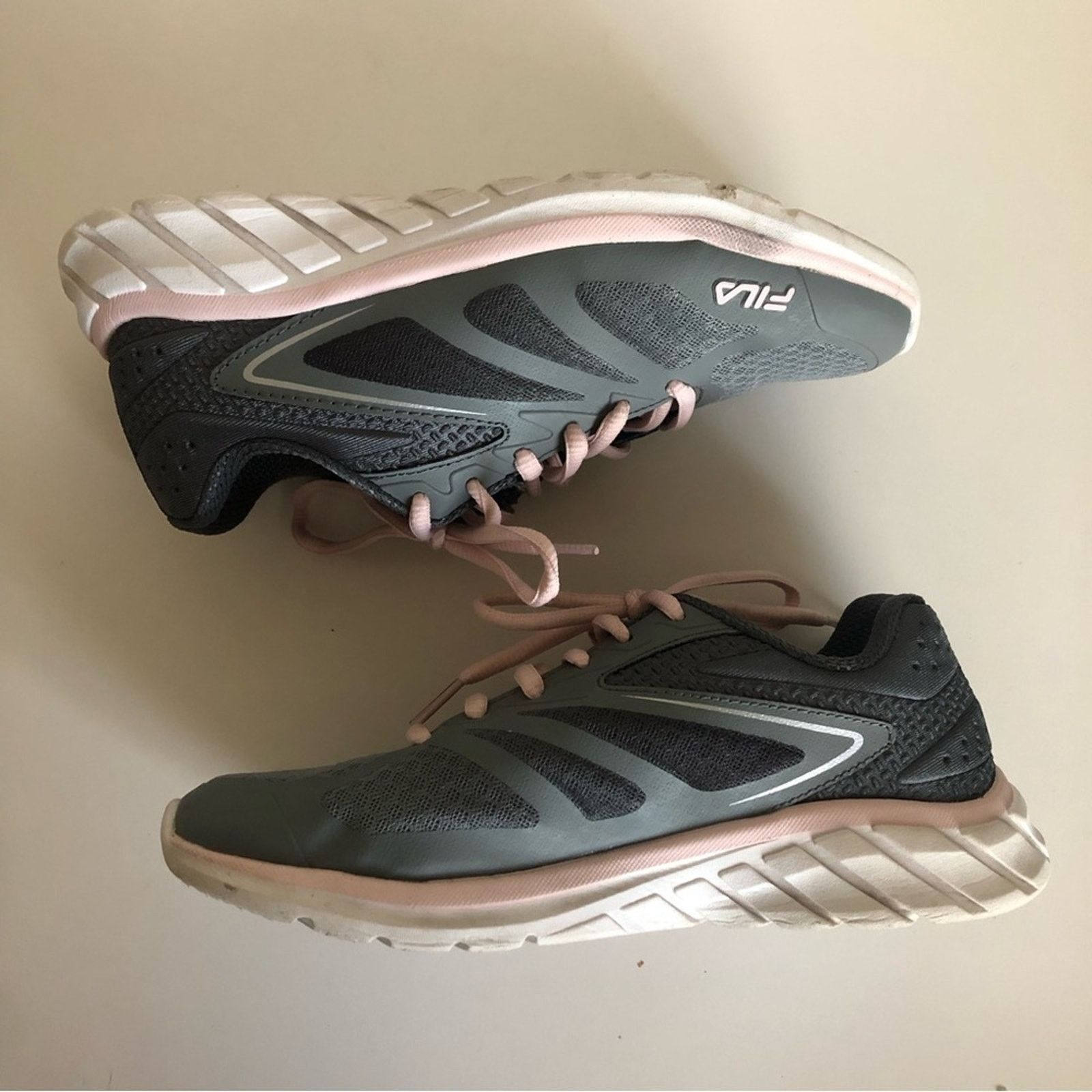 Fila Fila Speedstride Mesh Gray Pink Sneaker Running Tennis Shoes Size US 6.5 / IT 36.5 - 5 Thumbnail
