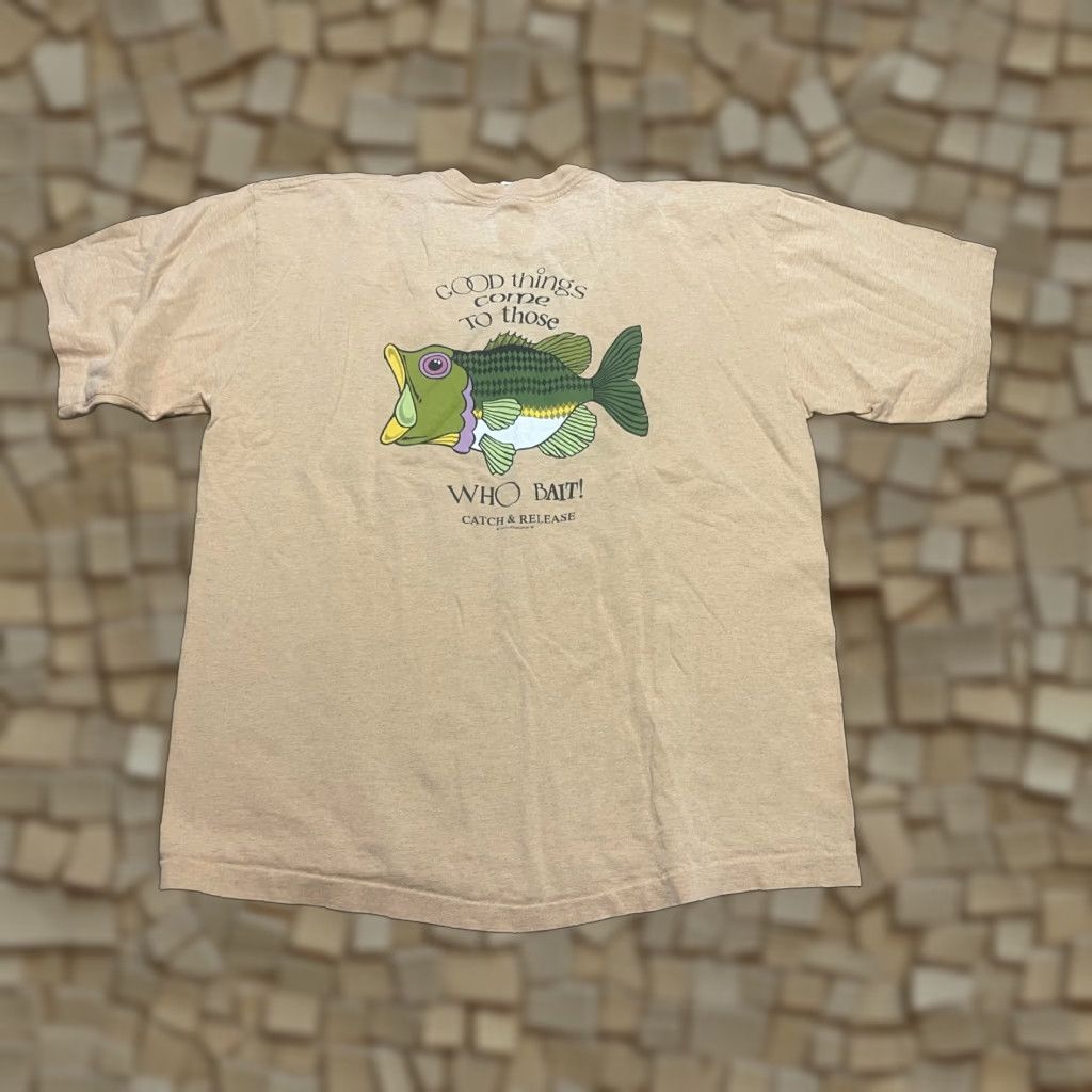 Vintage **Catch & Release XXL Brown Bass Mouth T-Shirt** User: **Vintage Catch & Release XXL Brown Bass Mouth Shirt** Size US XXL / EU 58 / 5 - 1 Thumbnail