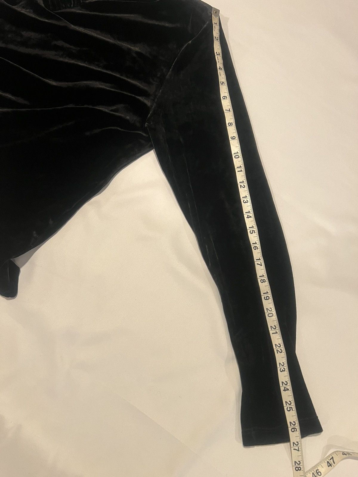 Saint Laurent Paris Saint Laurent men’s velvet turtleneck. XXL. $1390 Size US XXL / EU 58 / 5 - 6 Thumbnail