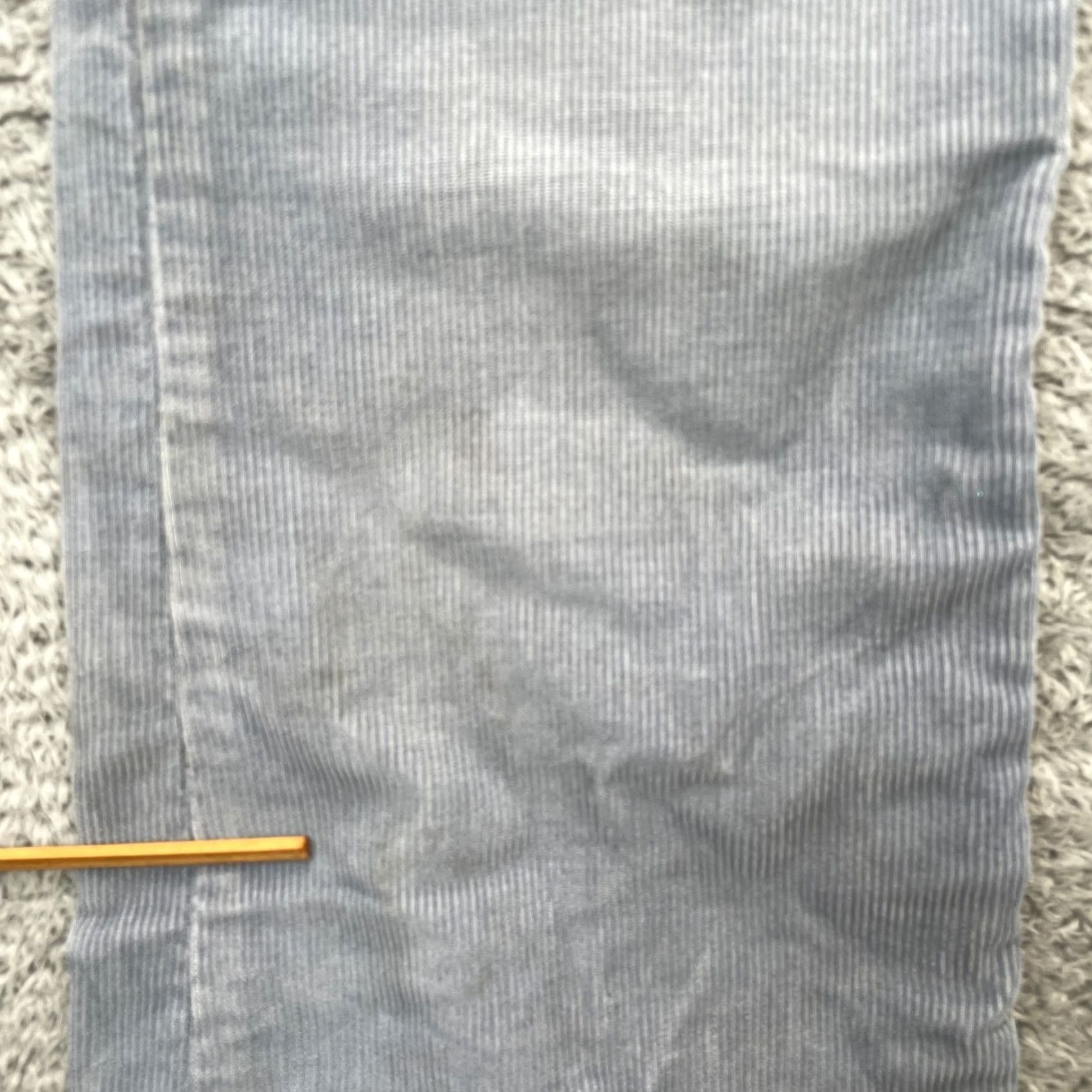 Gap Gap Blue Corduroy Low Rise Flared Leg Pants Womens Small 28 Inseam 31 Ankle Regular Fit Logo Pocket Button Zipper Size 28" / US 6 / IT 42 - 6 Thumbnail