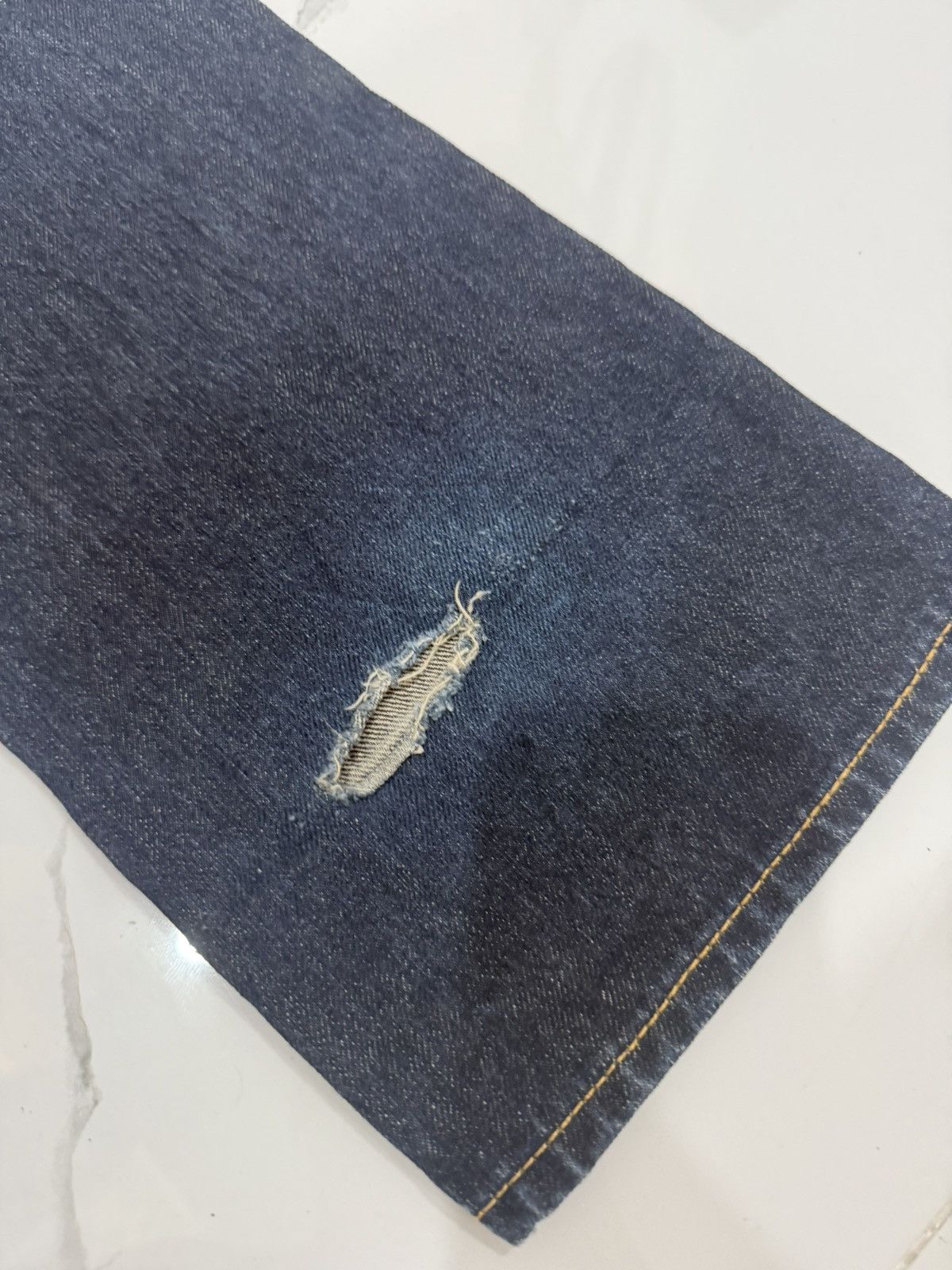 Japanese Brand 00’s CO & LU SELVEDGE RARE JAPAN BAGGY DISTRESSED JEANS Size US 32 / EU 48 - 5 Thumbnail