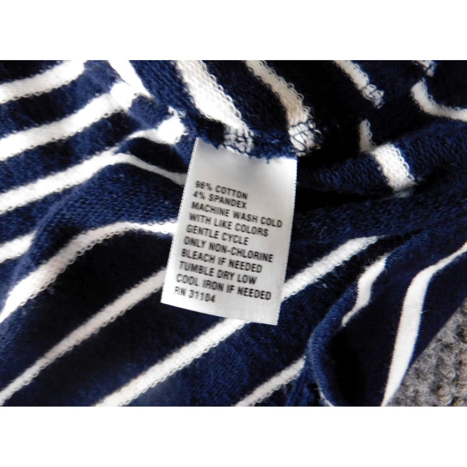Vintage Crown & Ivy Blouse Womens M Blue Striped Off the Shoulder Pullover Lightweight Stretch Casual Regular Long Sleeve Shirt Size M / US 6-8 / IT 42-44 - 7 Thumbnail