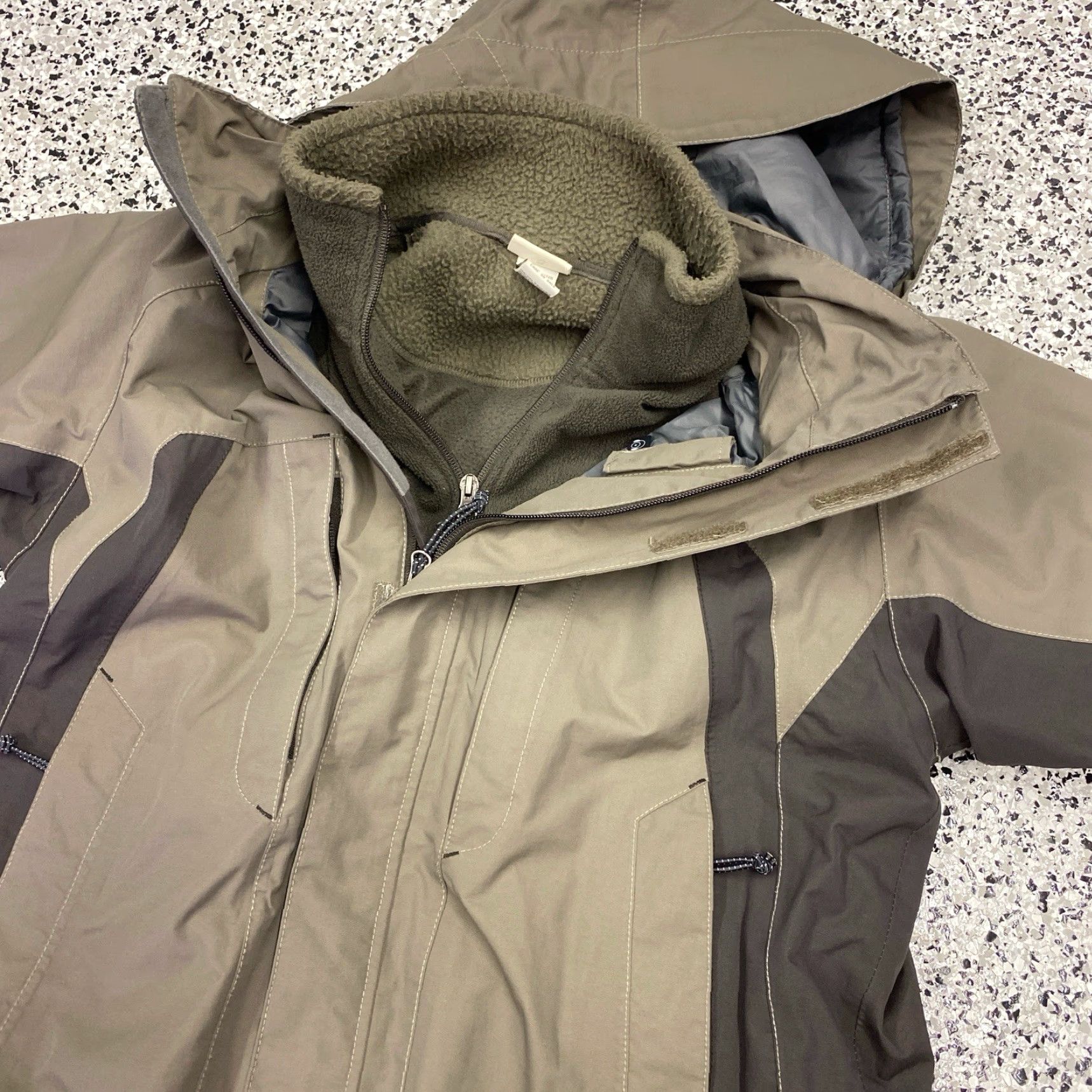 Vintage VINTAGE White Sierra Jacket Mens M Full Zip Fleece Lined Outdoor Windbreaker Gray Regular Jacket Size US M / EU 48-50 / 2 - 6 Thumbnail